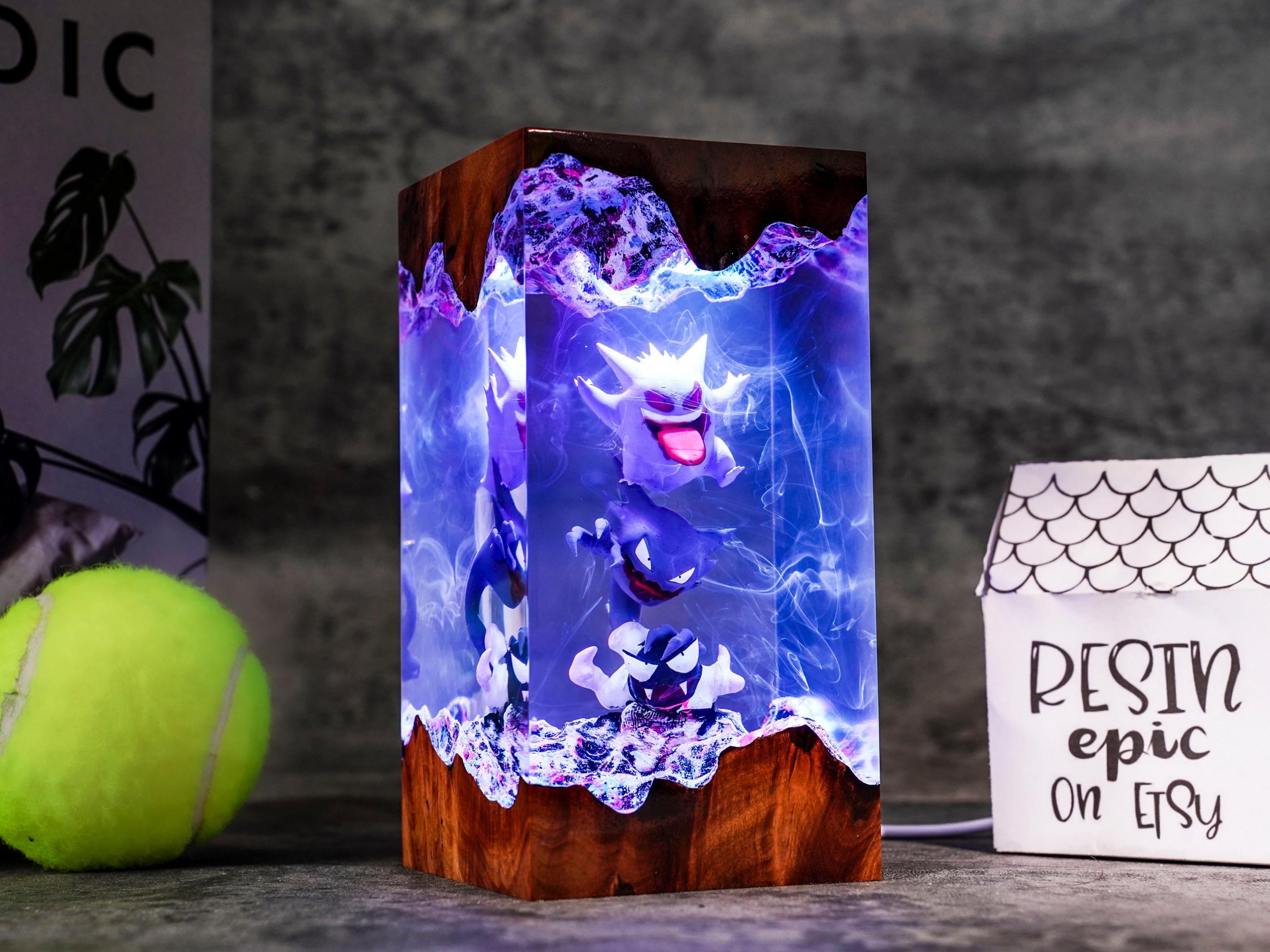 Shadow Grin Lamp