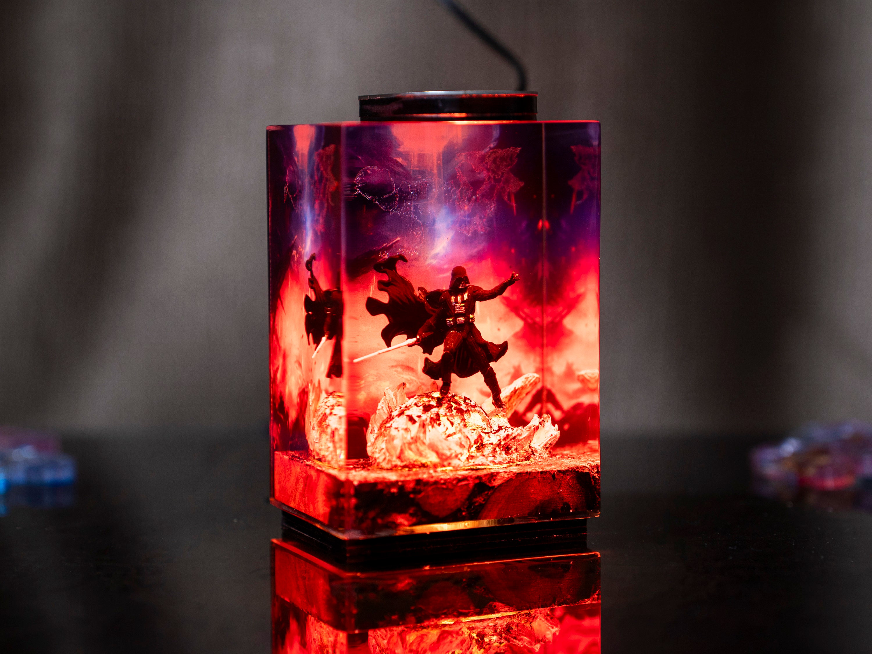 il_fullxfull.5978623985_1er4 Diorama Dar.th vader resin lamp, Star.war gift, resin night light, Sword lightsaber, gaming decor for him