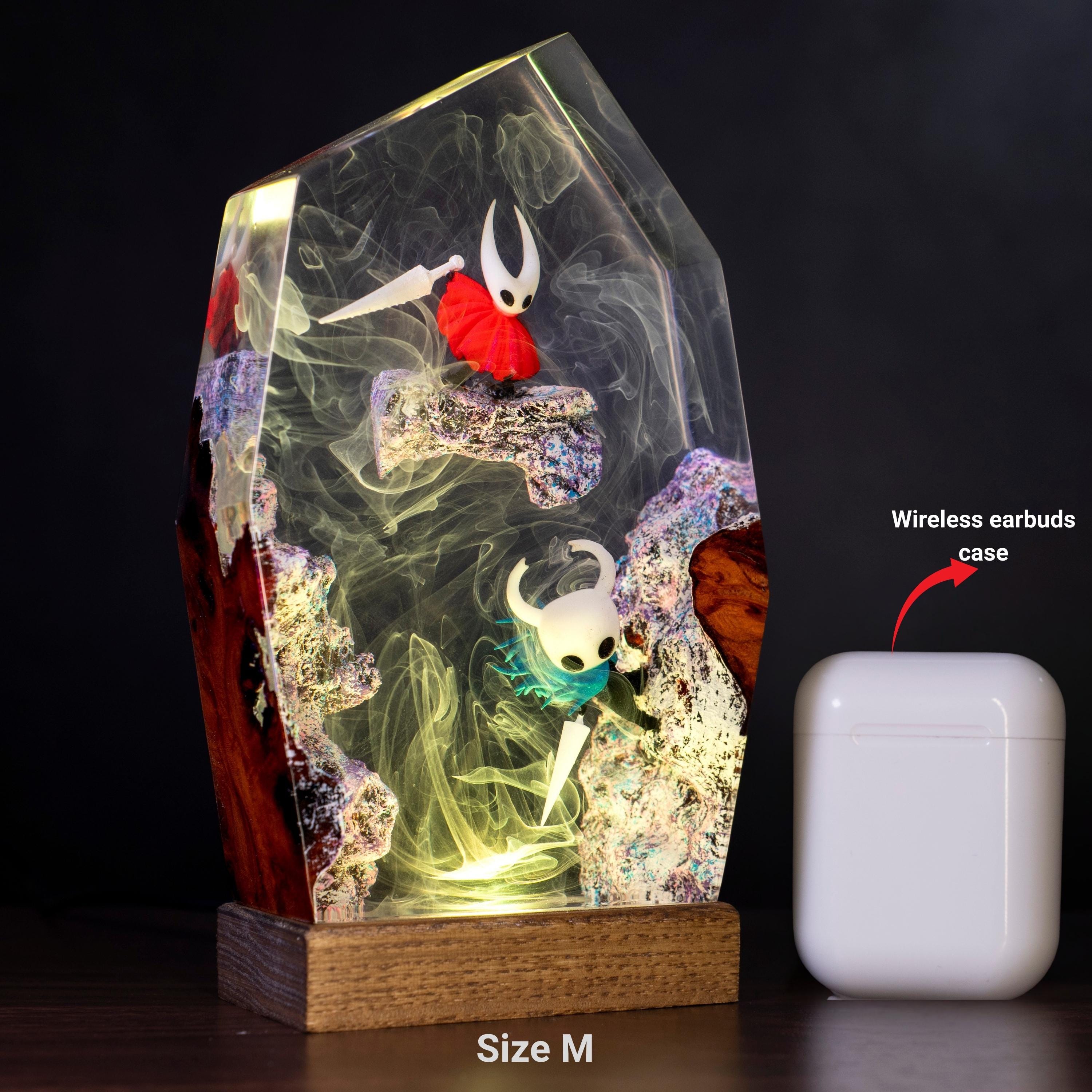 Knight and Hornet Hollow Knight Epoxy Lamp, Silksong Game Collectible, Custom Night Light, mother's day gifts