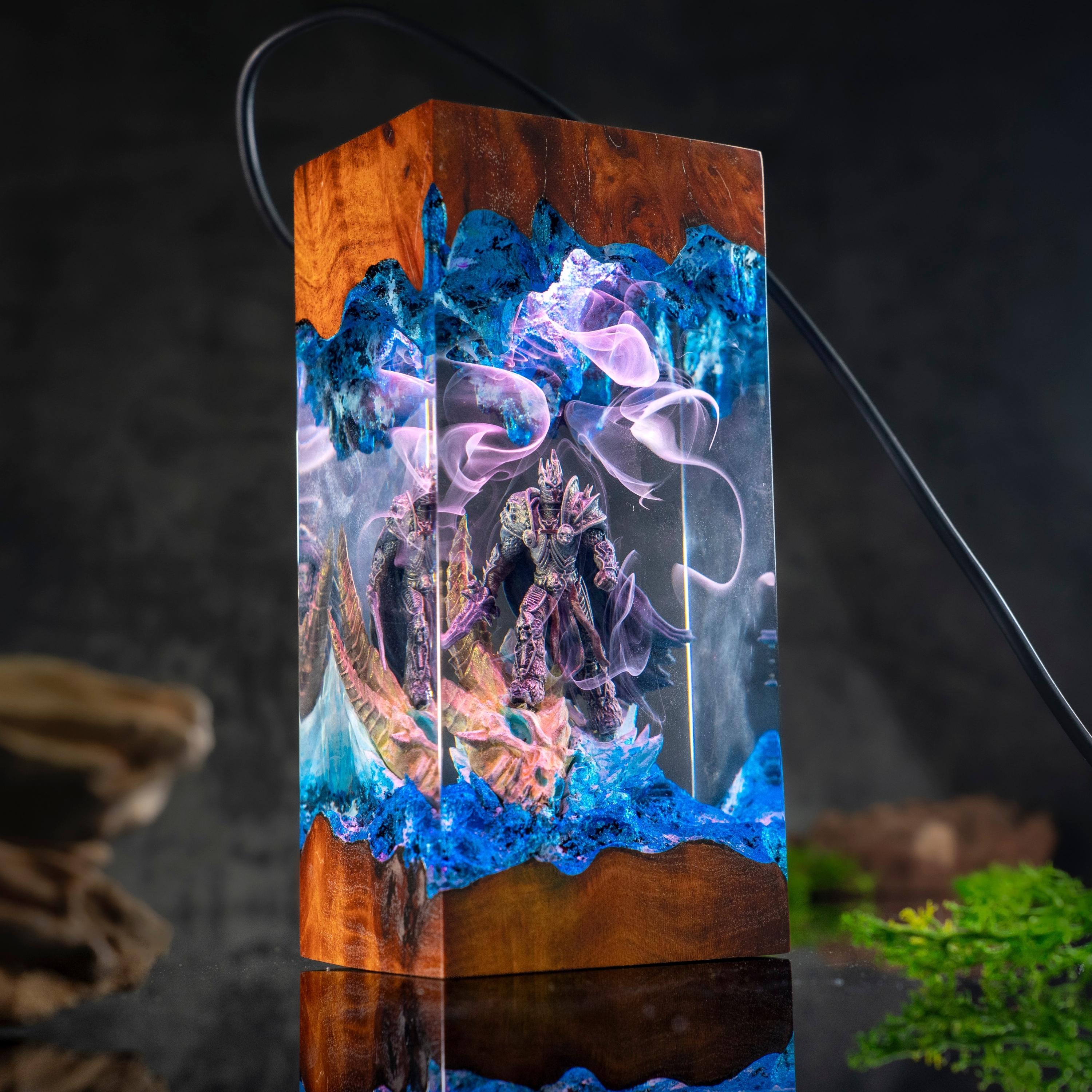 FR0STMOURNE SW0RD resin night light- World of Warcraft  resin lamp, Lich King Arthas, Warcraft Epic Night Light