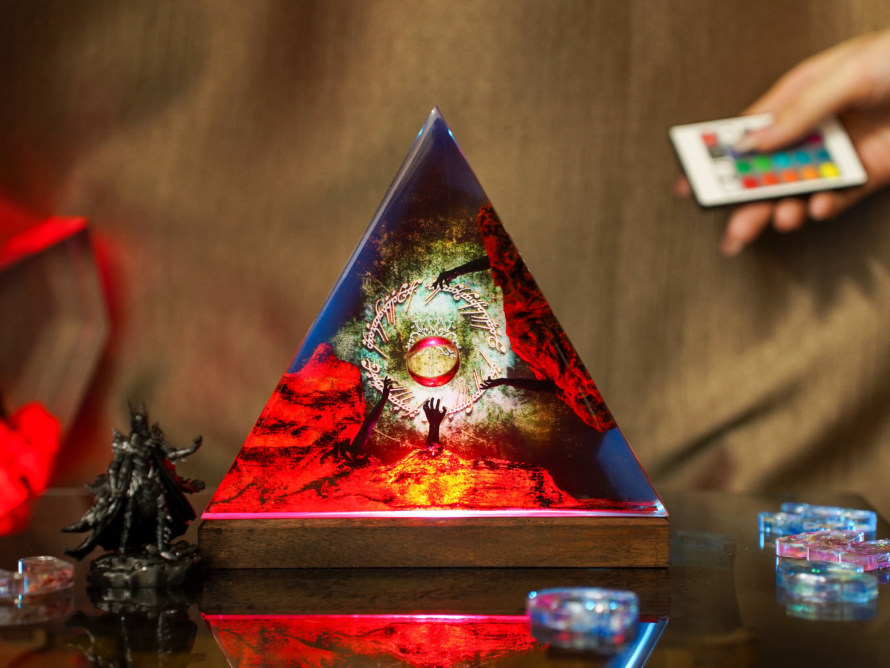 il_fullxfull.5911353680_pxef Diorama Ring of the dark lord resin lamp, Volcano Lava Decor, Birthday Gift for him, sauron resin lamp