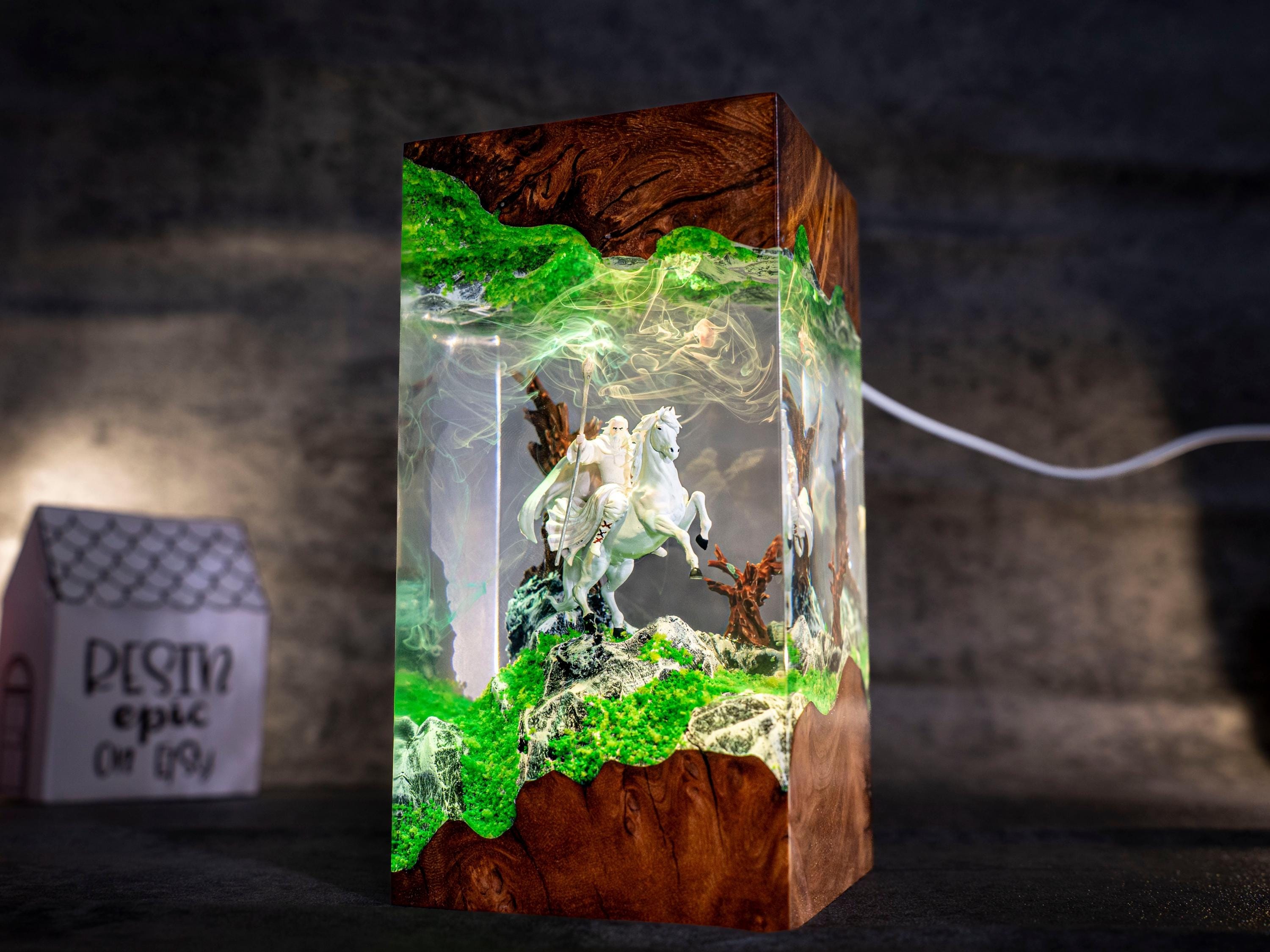 Handmade White Wizard Resin Lamp – lord of the rings resin lamp, gift for him