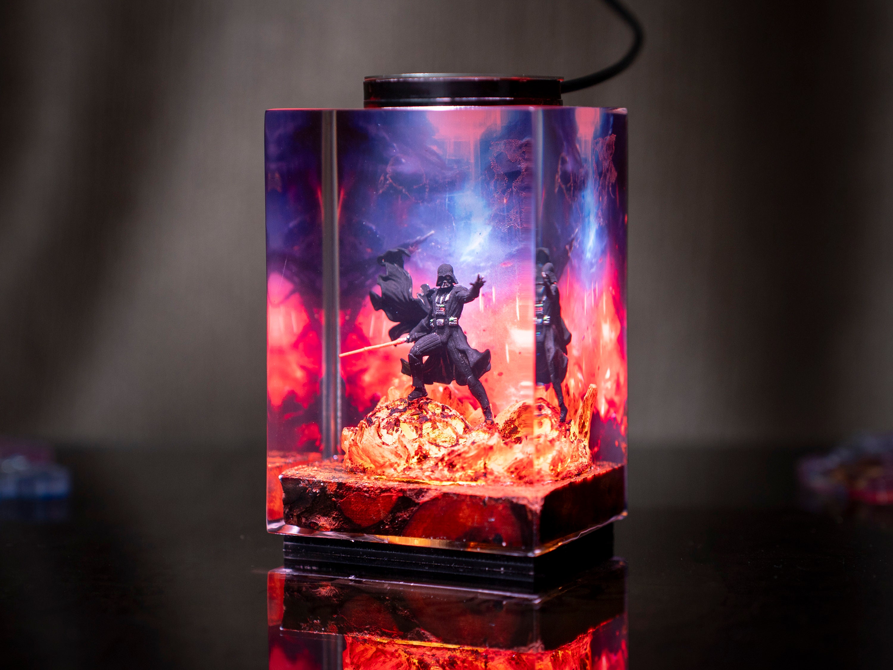 il_fullxfull.5978623503_gn4o Diorama Dar.th vader resin lamp, Star.war gift, resin night light, Sword lightsaber, gaming decor for him