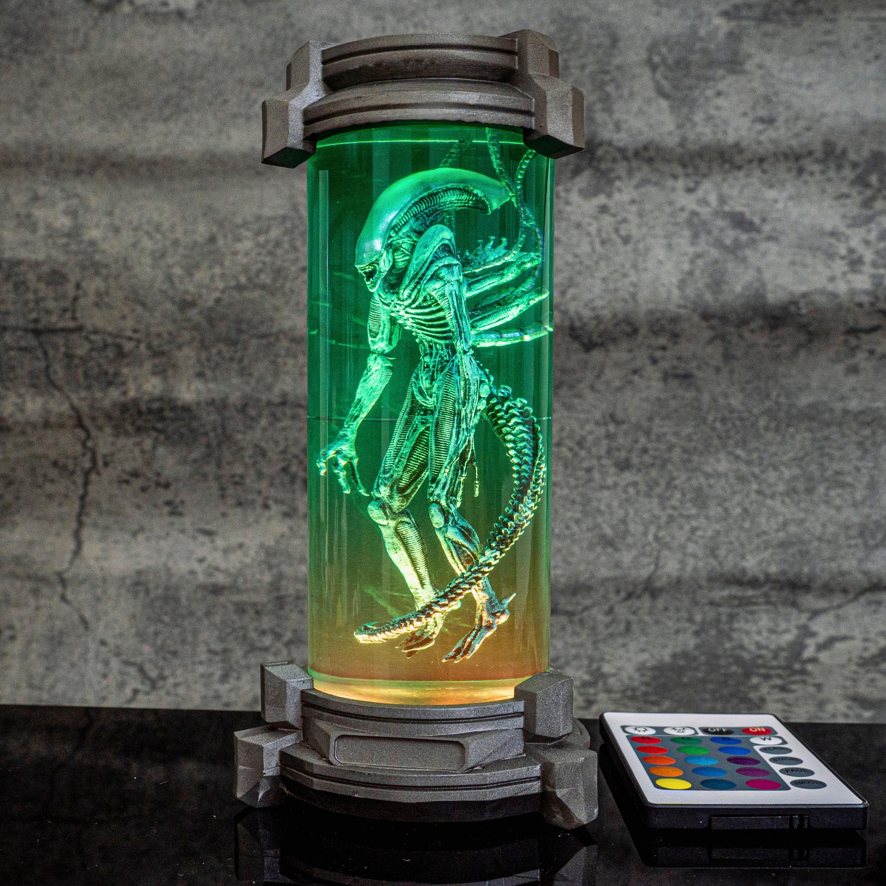 Resin Alien Specimen Lamp – Horror Sci-Fi Egg Light, Sci-Fi Creature Night Light, Xenomorph Specimen Tube Resin Lamp