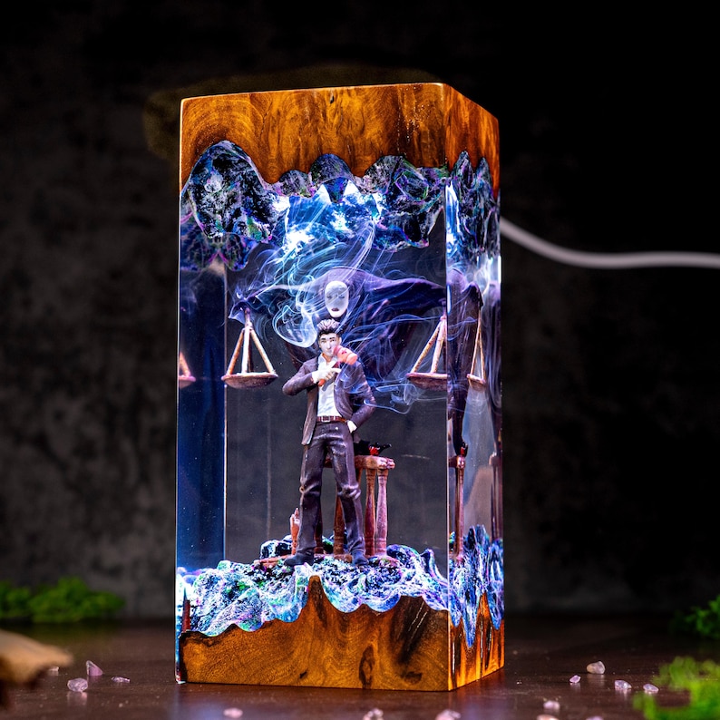 Jotaro Kujo Resin Lamp, Gojo Satoru resin night light, Jujutsu Kaisen-Inspired Collectible, Otaku Room Decor Gift, Death Note Resin Lamp Hiromi Higuruma
