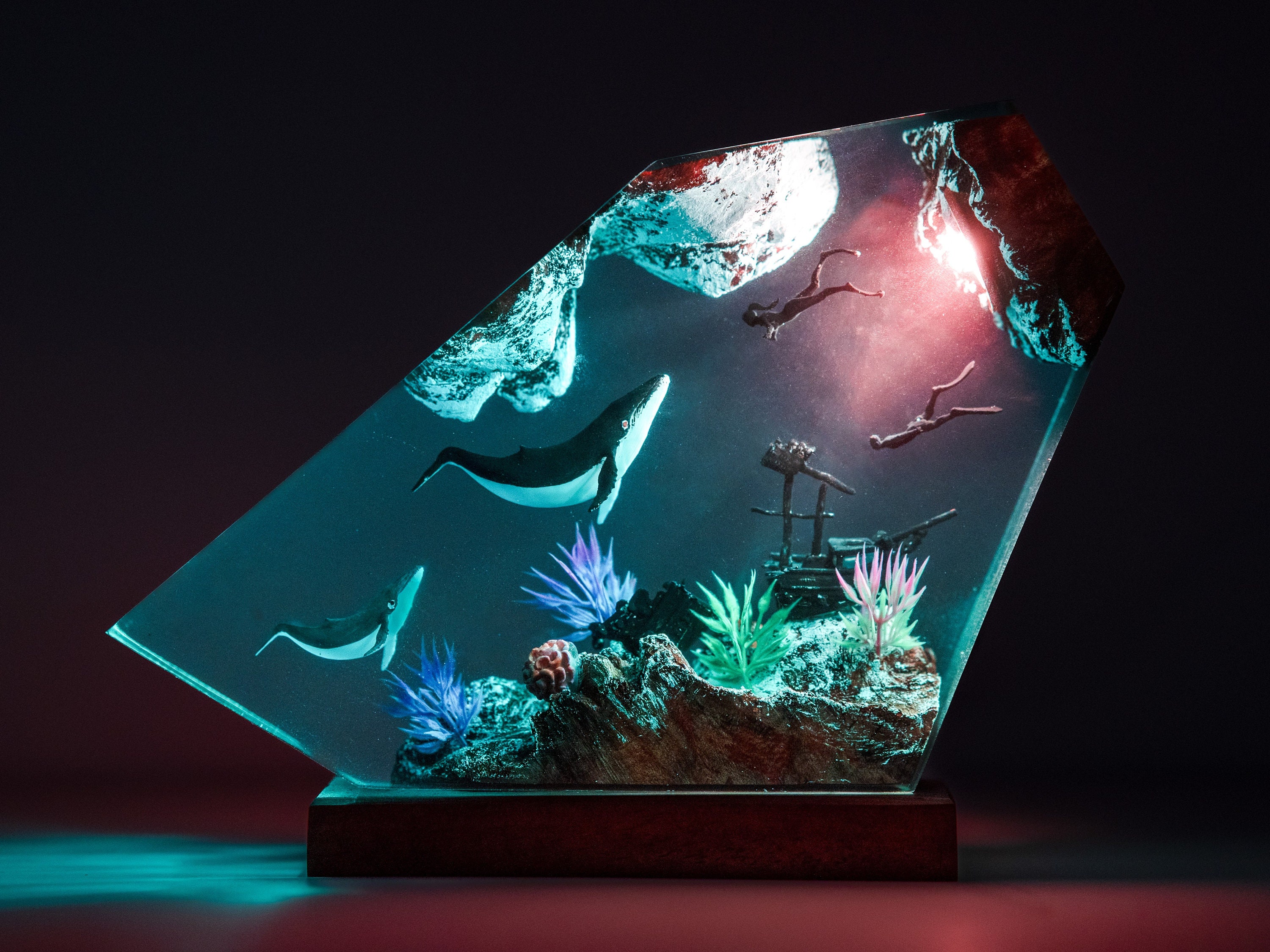 Whale Shark and Diver Resin Night Lights - Humpback whale Resin Ocean Lamp - Handcrafted Home Decor, Epoxy Resin Wood Rustic