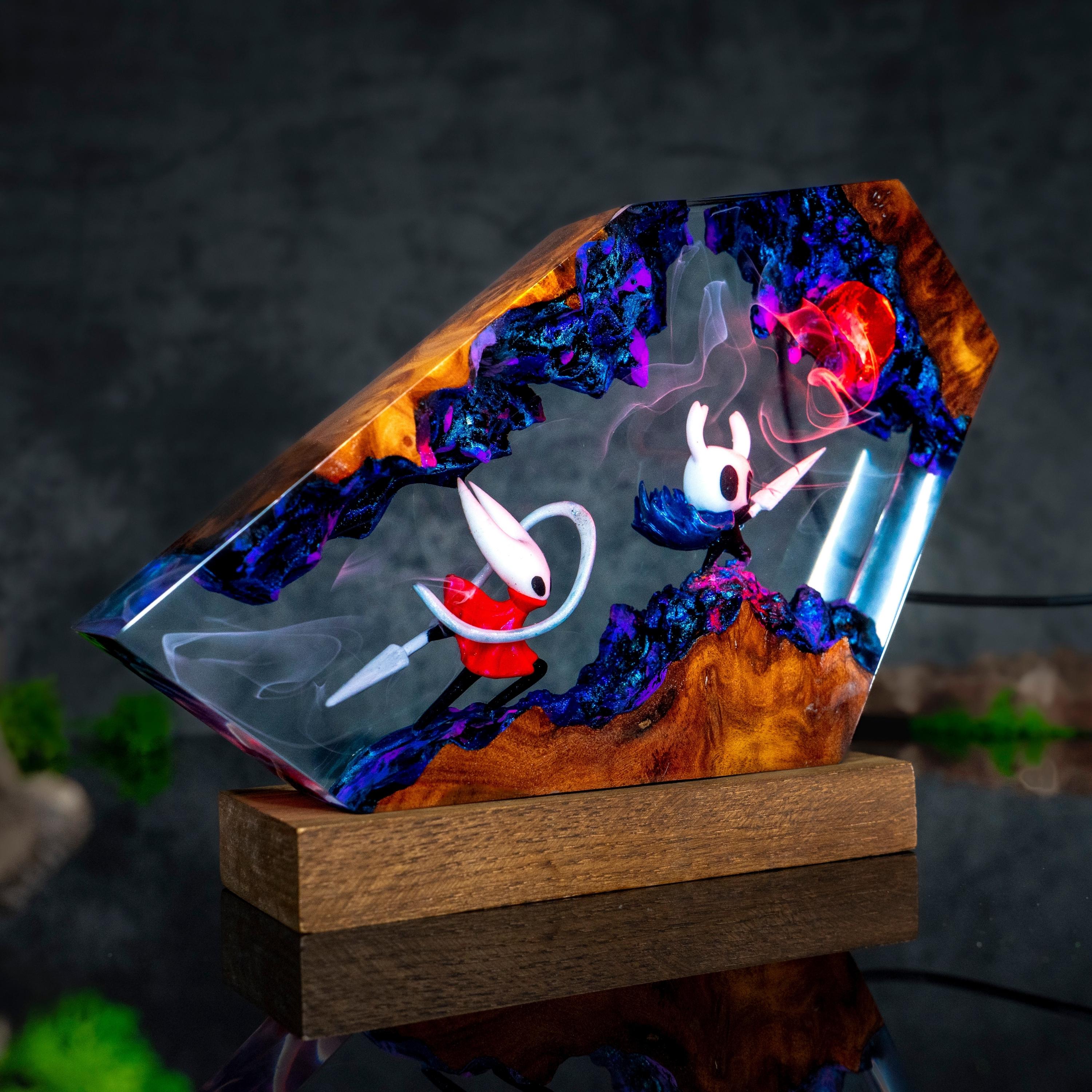 Knight and Hornet Hollow Knight Epoxy Lamp, Silksong Game Collectible, Custom Night Light, mother's day gifts