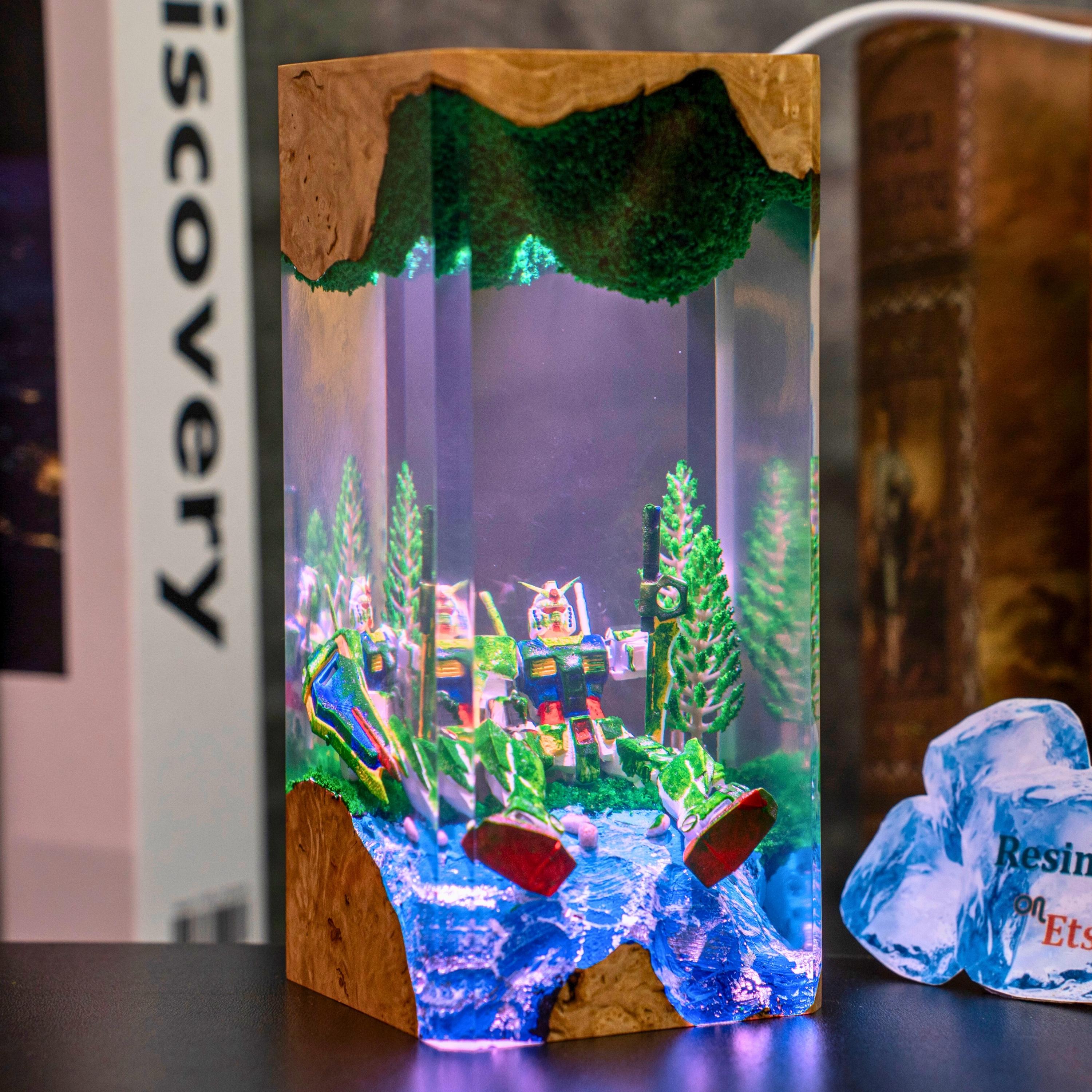 Rebirth Robot Resin Lamp – Handmade Mecha Diorama Light, Futuristic Anime Decor, Unique Gamer Gift for him