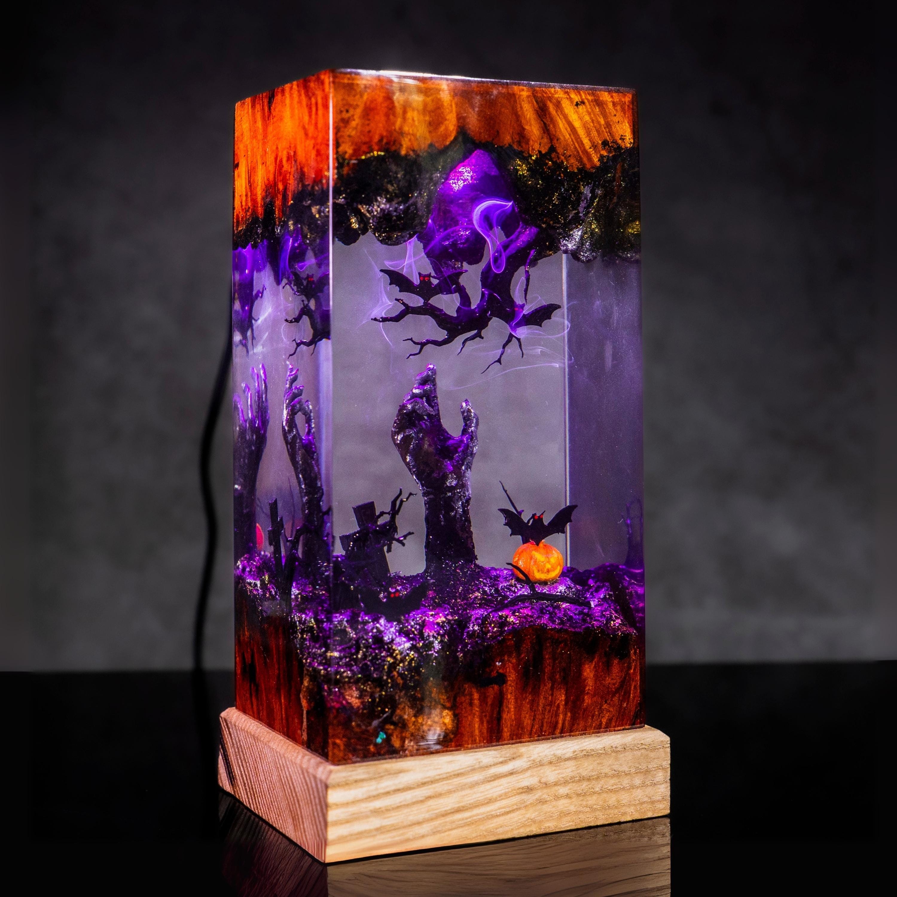 Halloween Resin Epoxy Night Lamp – Spooky Hand, Bats & Pumpkin Gothic Home Decor Light, Halloween light for decor