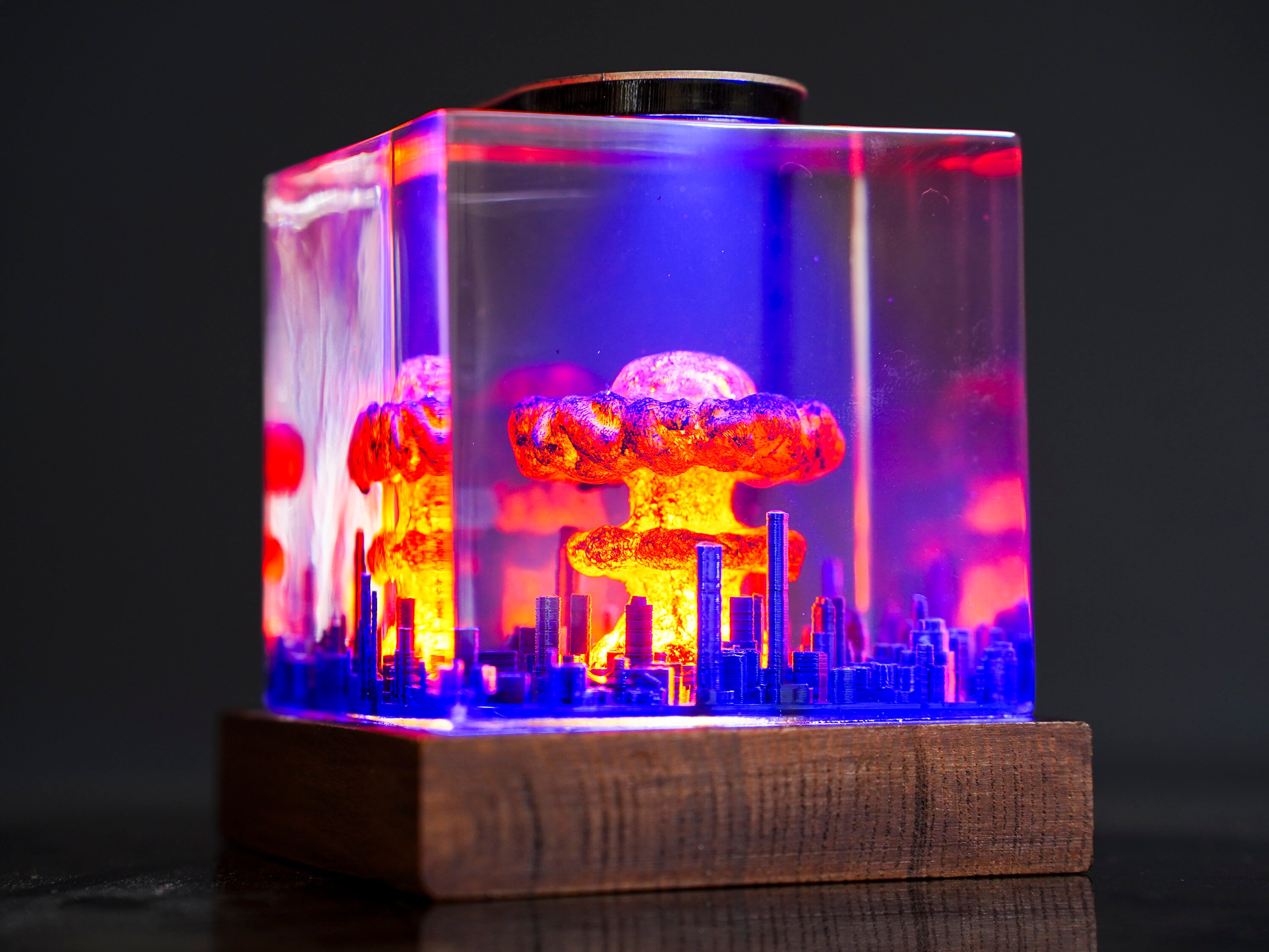 Atomic Bomb Lamp, Explosion Diorama Night Lights - Nuke Bomb