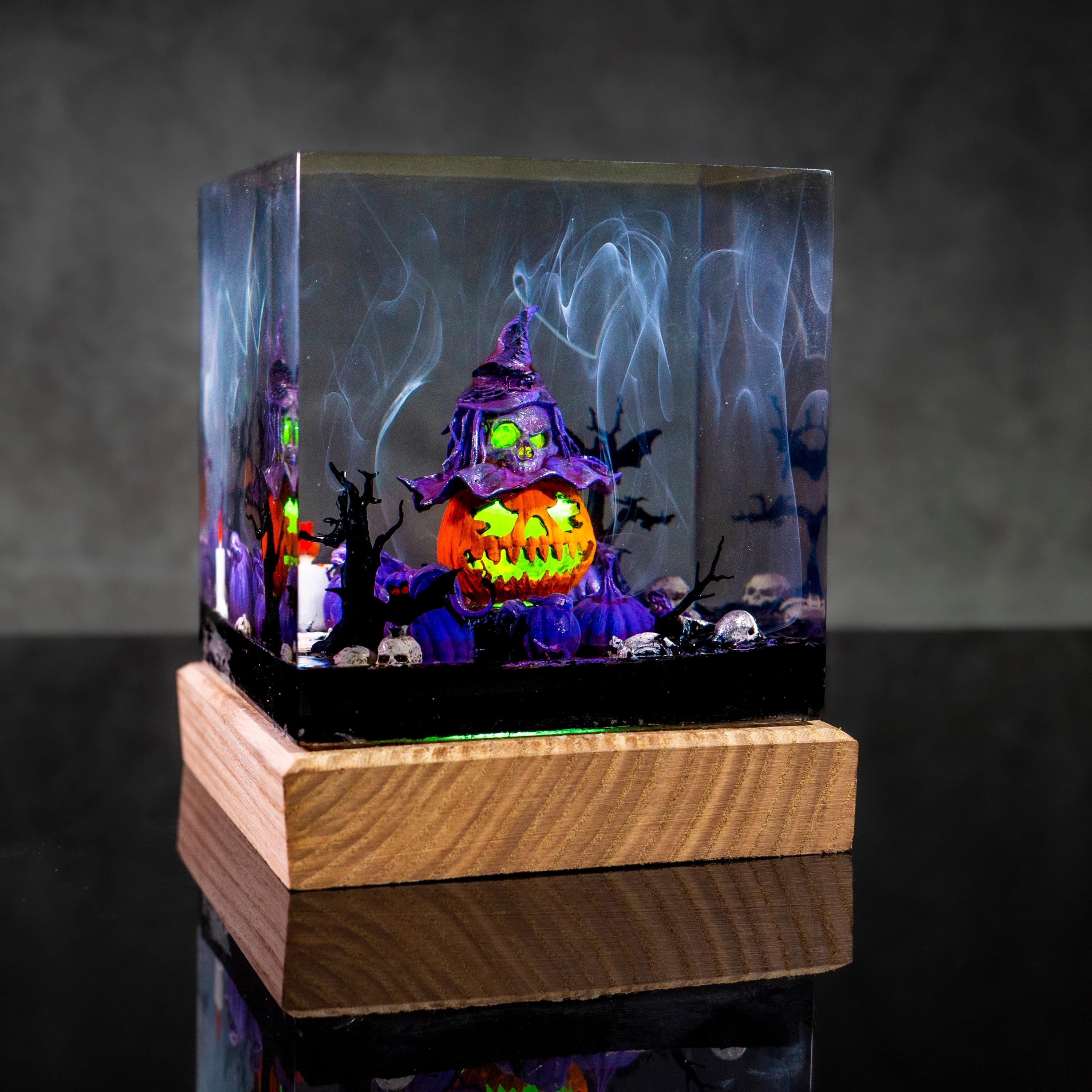 Halloween Resin Epoxy Night Lamp – Spooky Hand, Bats & Pumpkin Gothic Home Decor Light, Halloween light for decor