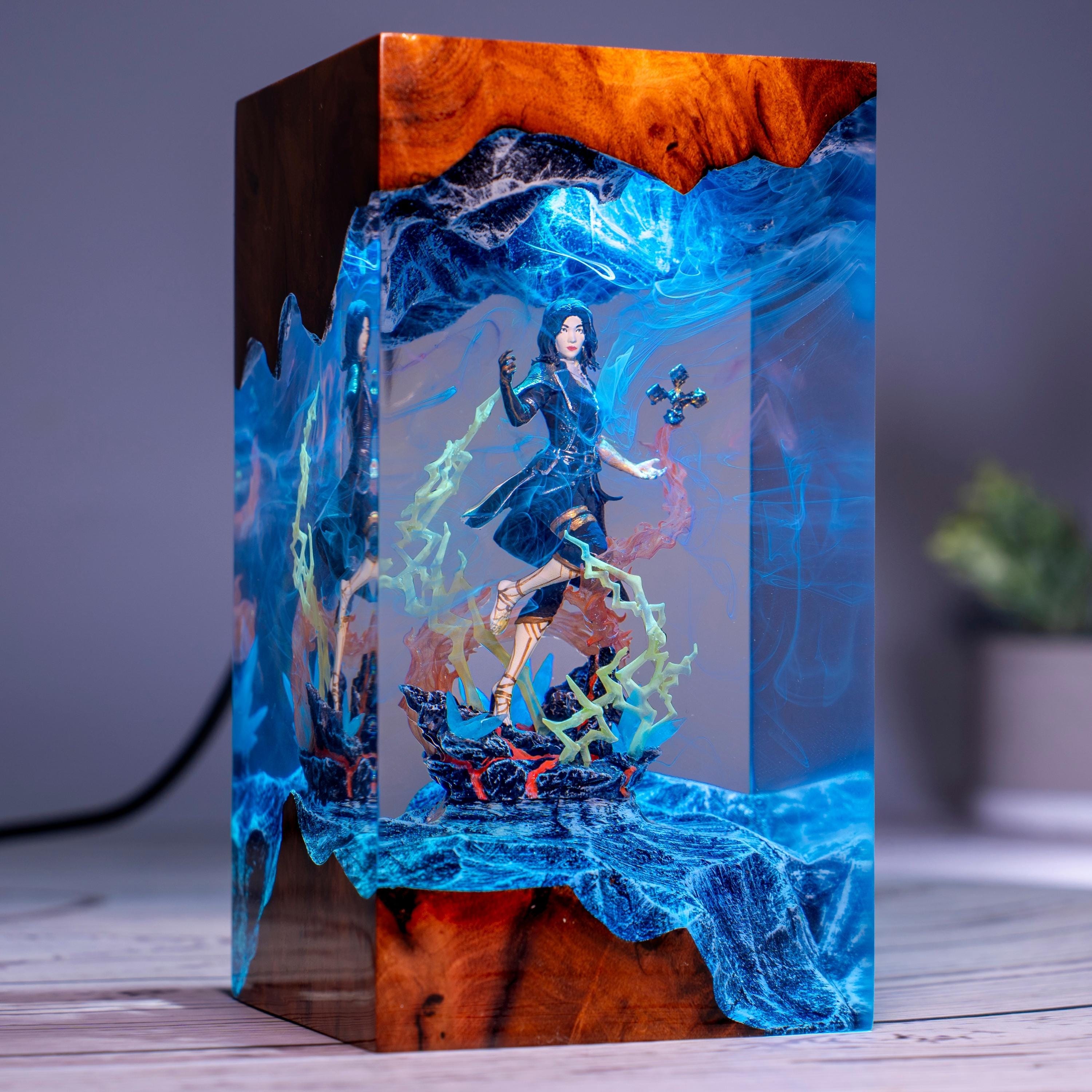 Expedition 33 Lune Resin Lamp | Fantasy Game Collectible Gift, Lune Figure, Diorama Maelle Expedition 33 Night lamp