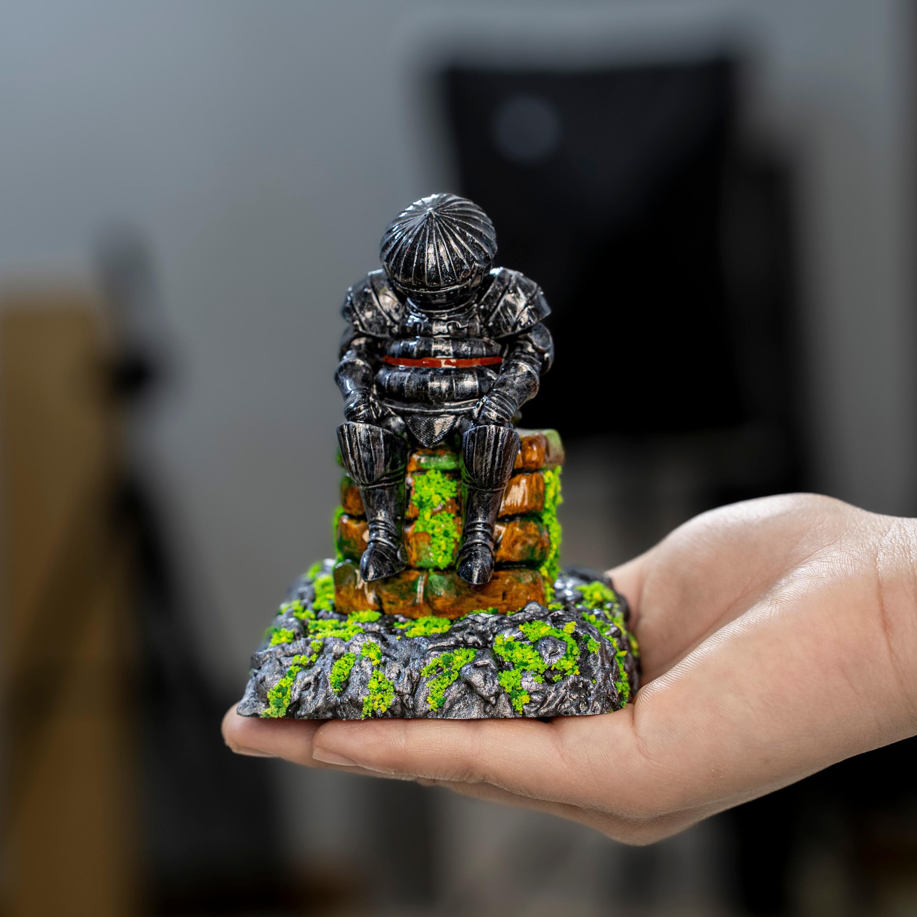 Dark Souls figure, Onion knight Statue, Siegmeyer of Catarina figure