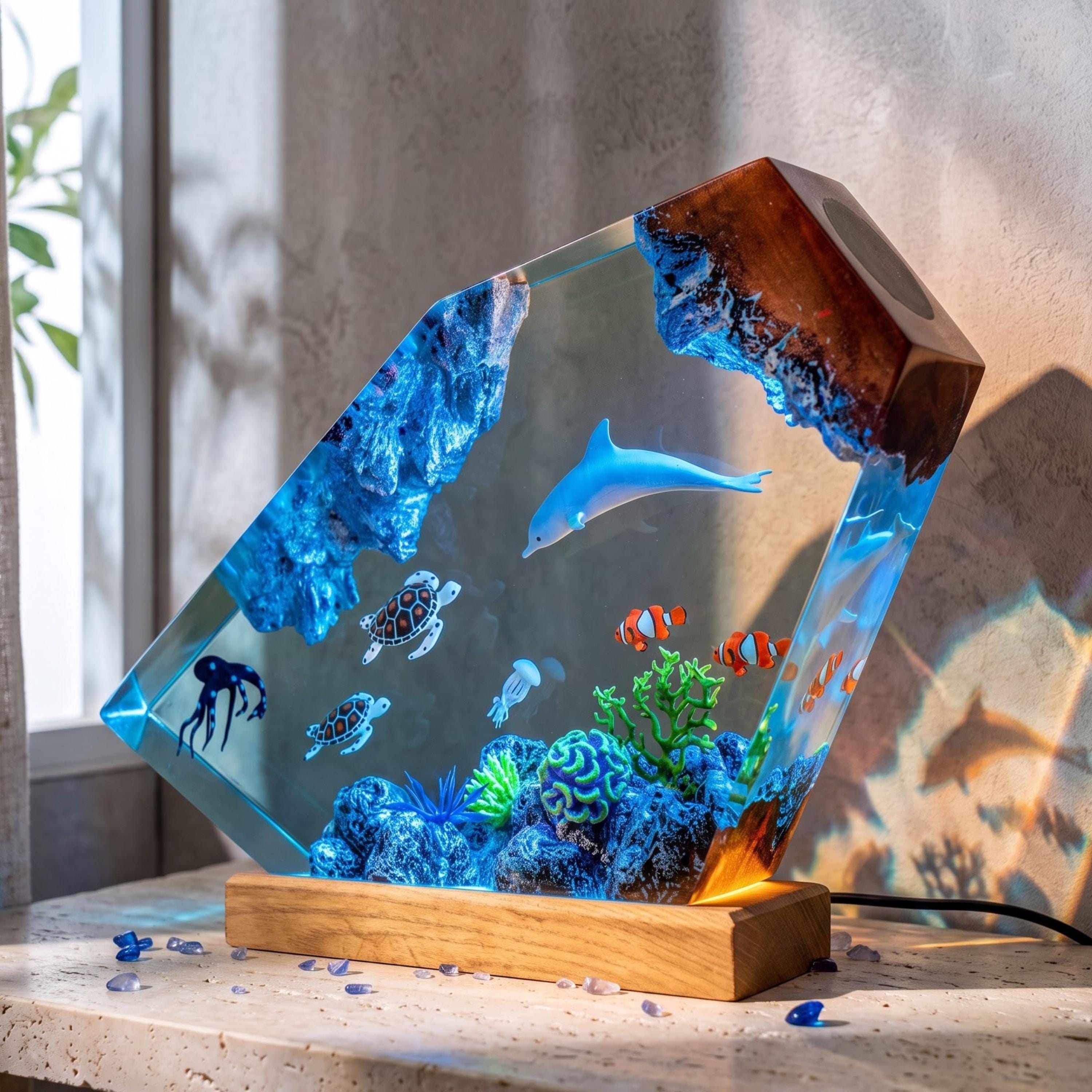 Dolphin & Reef Life Lamp