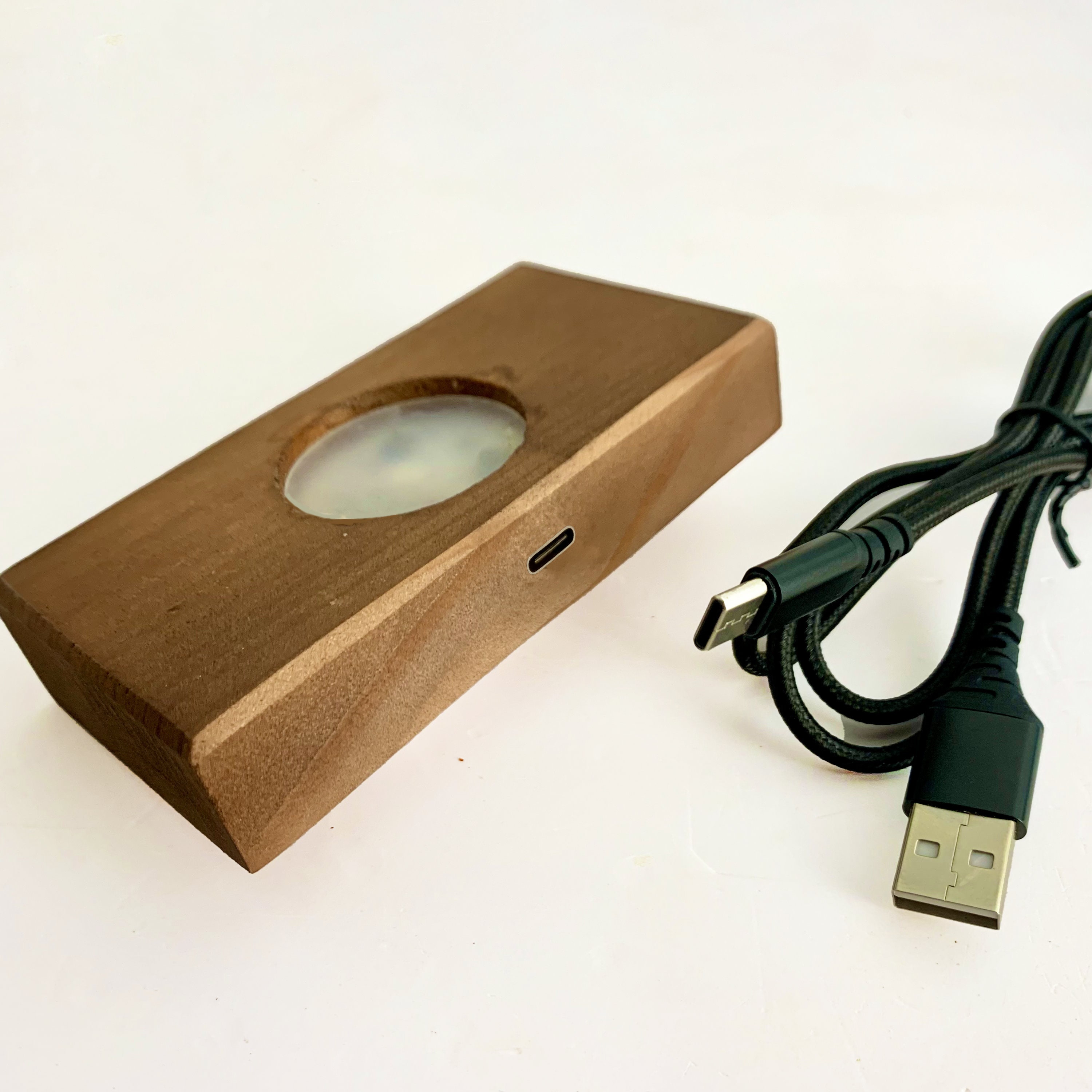 Remote control RGB LED lights via Remote for Resin night lights, powered through USP Type C charging port