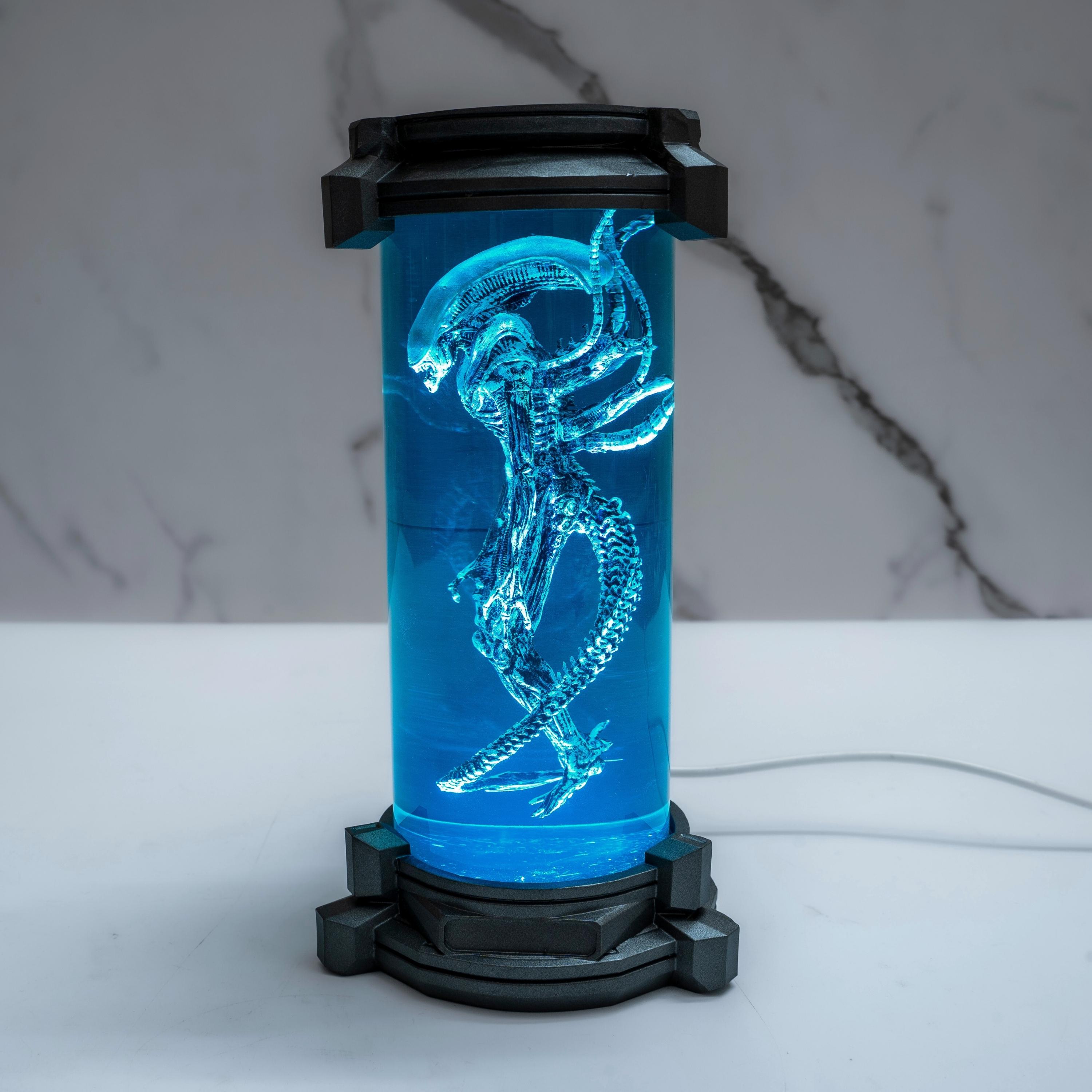 Resin Alien Specimen Lamp – Horror Sci-Fi Egg Light, Sci-Fi Creature Night Light, Xenomorph Specimen Tube Resin Lamp