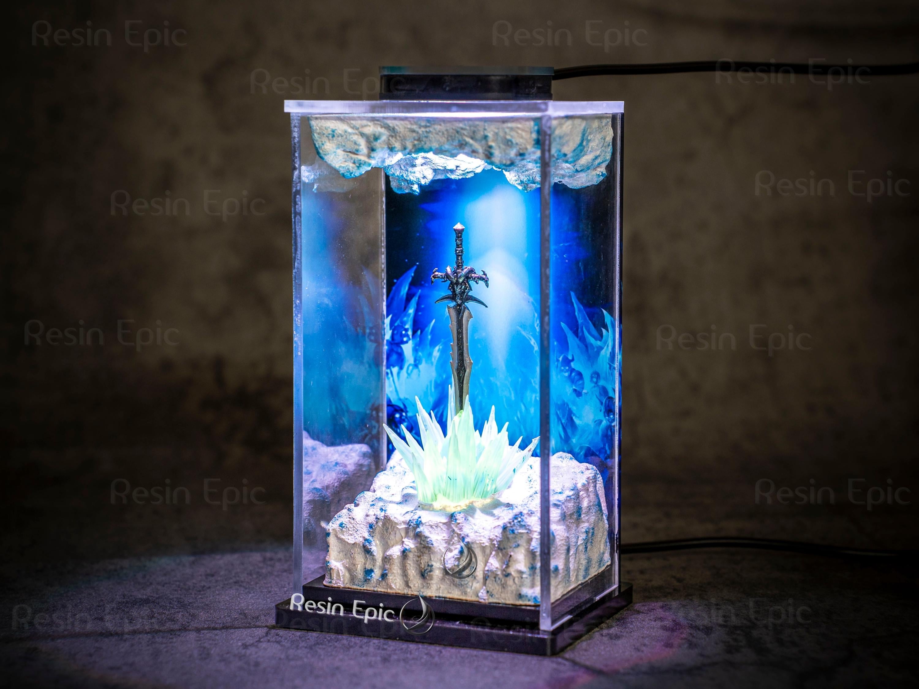 FR0STMOURNE SW0RD night light - FIREL!NK GREATSW0RD lamp - Lich King Sword Display Resin Decor