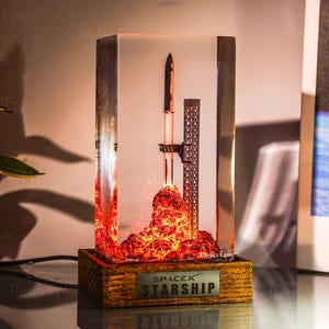 SpaceX Starship resin night lights - SpaceX Starship Rocket Launch Lamp, Starship diorama, desk lamp, art decor lamp,  playrom decor for him