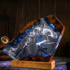 Sephiroth Resin Lamp Diorama Final Fantasy 7 Night Light,  ff5 resin lamp, One Winged Angel Decor, Back to school gift, Halloween gift