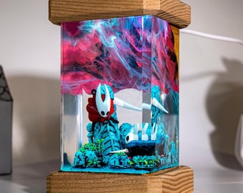 Journey of Hor.net vs K.night resin lamp, Hollow Knight Resin Lamp, Hornet and Knight Light, Hollow Silk & song Figure, Handmade Epoxy Lamp