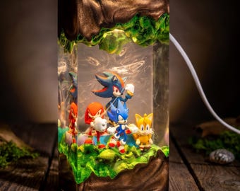 Sonic the Hedgehog Resin Lamp, Sonic Shadow Tails Knuckles Display, Video Game Night Light, Stitch and Lilo gift