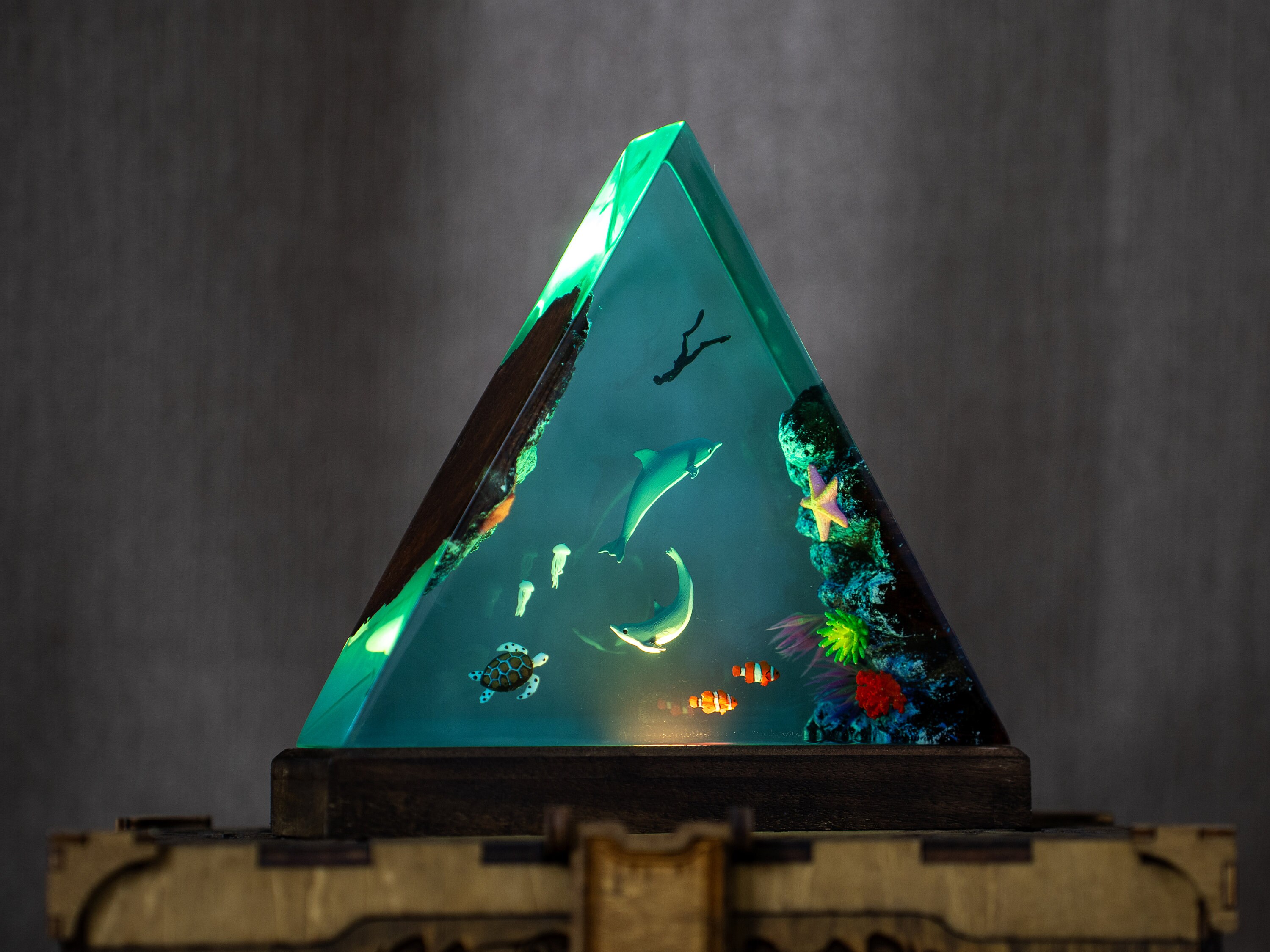 Dolphins Resin Night Light- Sea Creatures, Unique Gift for Ocean Lovers, Handmade Ocean Decor