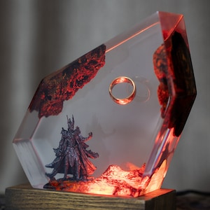 Ri.ng OT da.rk lo.rd  Resin Desk Lamp - Sau.ron Resin night light, Volcano Lava Decor for Living Space, Unique Gift for men, birthday gifts