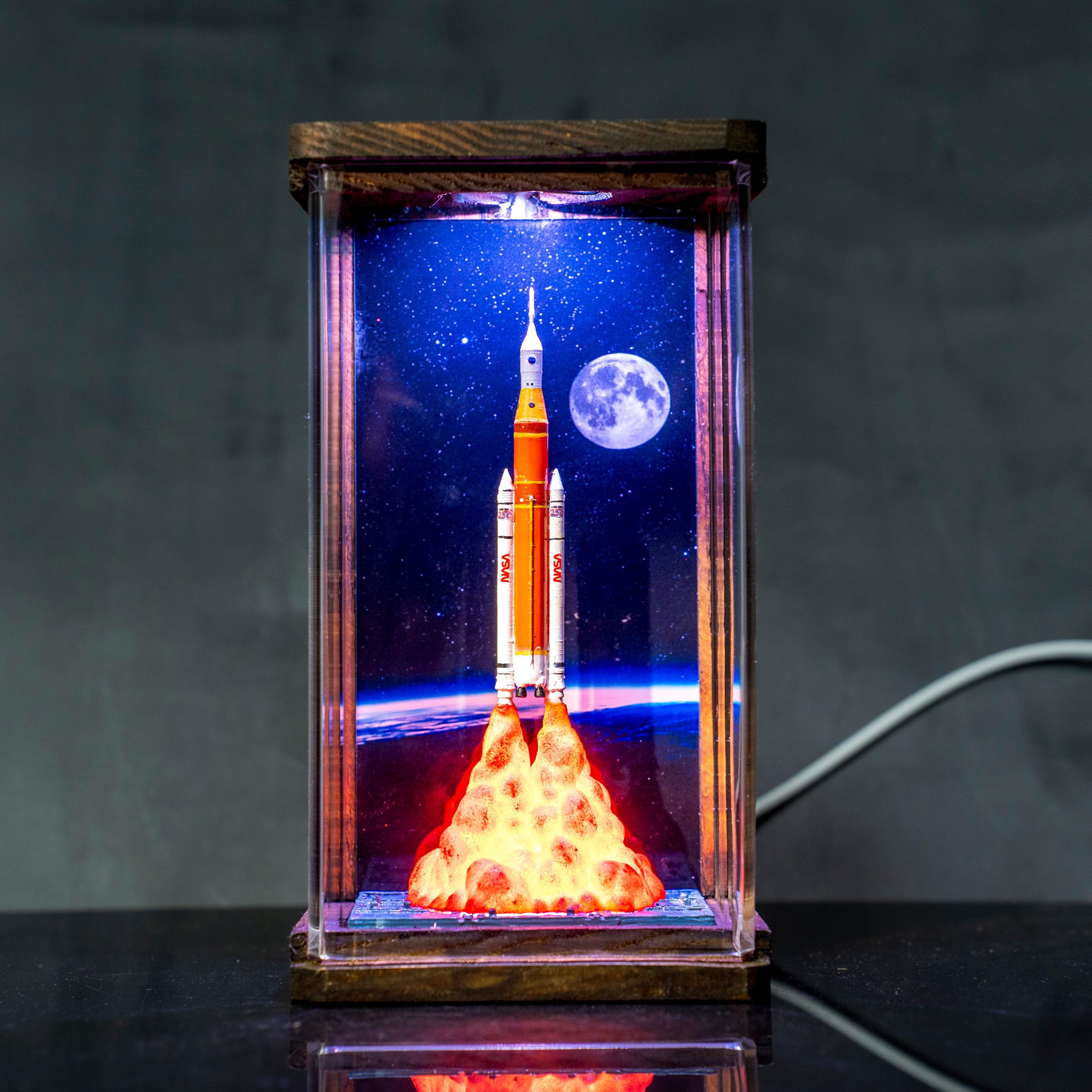 Artemis II Astronaut Moon lamp, NASA Space Launch Light, Artemis II Space Launch System Rocket Model