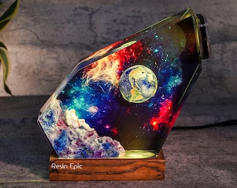 Astronaut Galaxy Epoxy Resin lamp - Space Desk Lamp, resin art, Galaxy Gift for Home,  Galaxy Night light