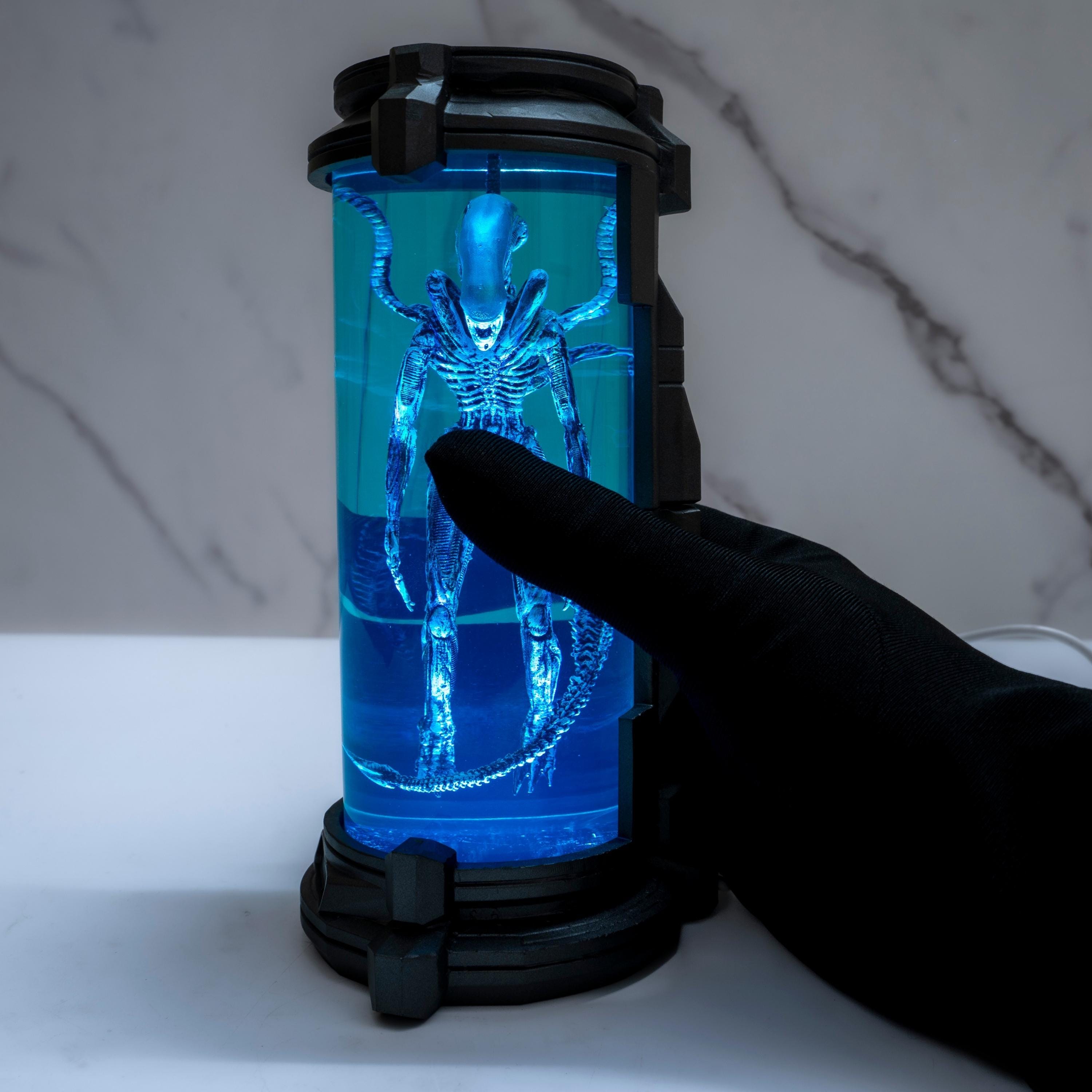 Resin Alien Creature Specimen Lamp – Deep‑Space Horror Egg Night Light, Horror Fan Art Decor, Xenomorph lamp, christmas gift for him