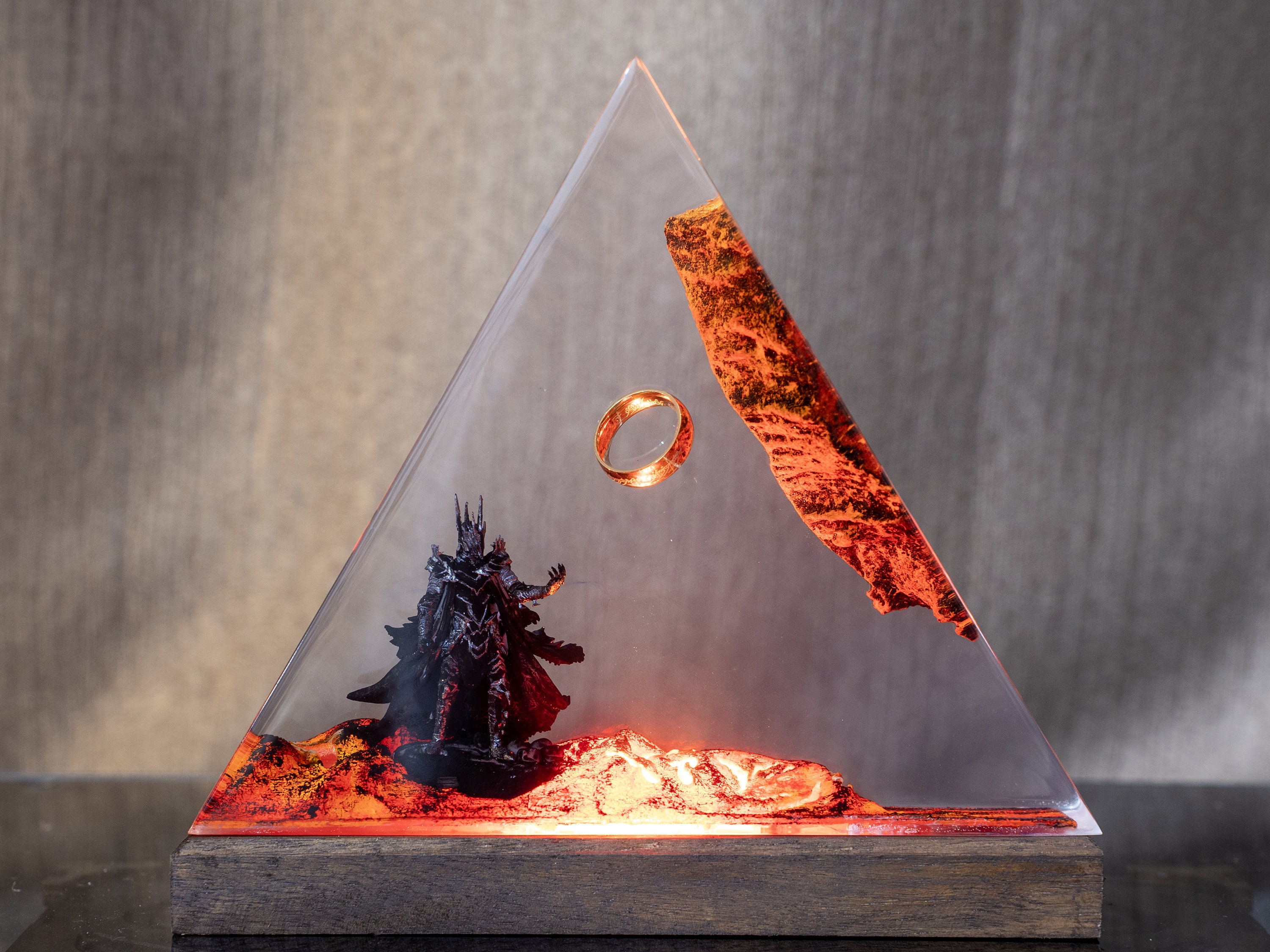 Ring of Flame Resin night light– Volcanic Diorama Light, Dark Fantasy Desk Decor, Gift for Him, valentine's gifts