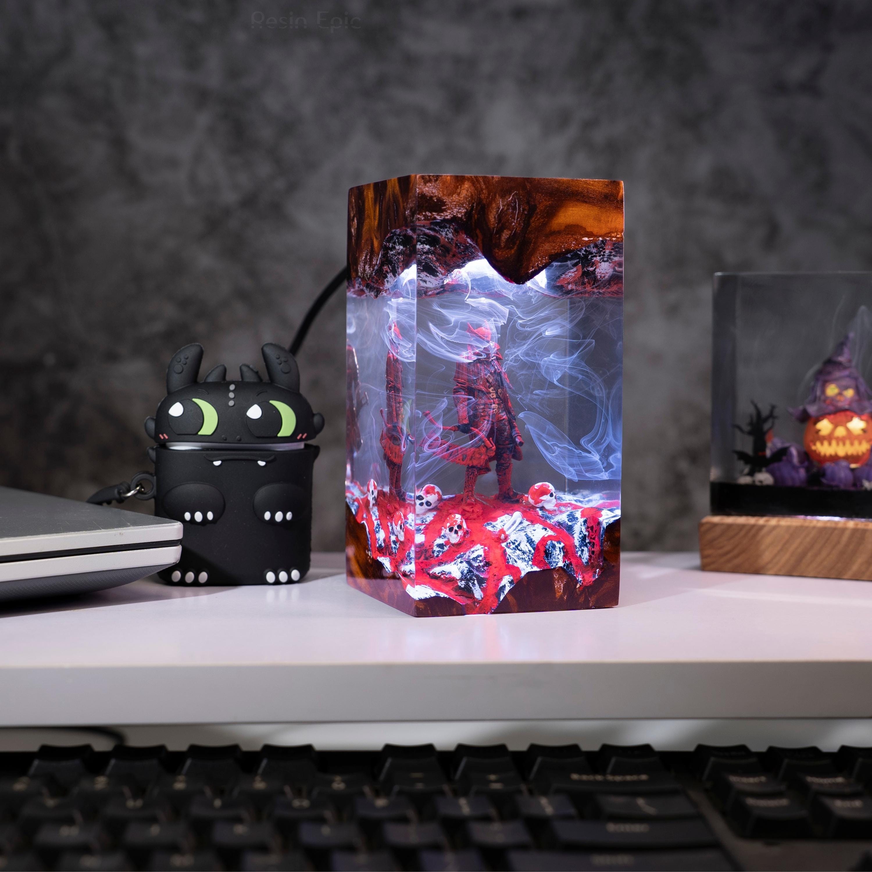 Bloodborne Hunter resin lamp, Back to school Gift, Hunter Statue, Bloodborne Figure, Halloween Gift