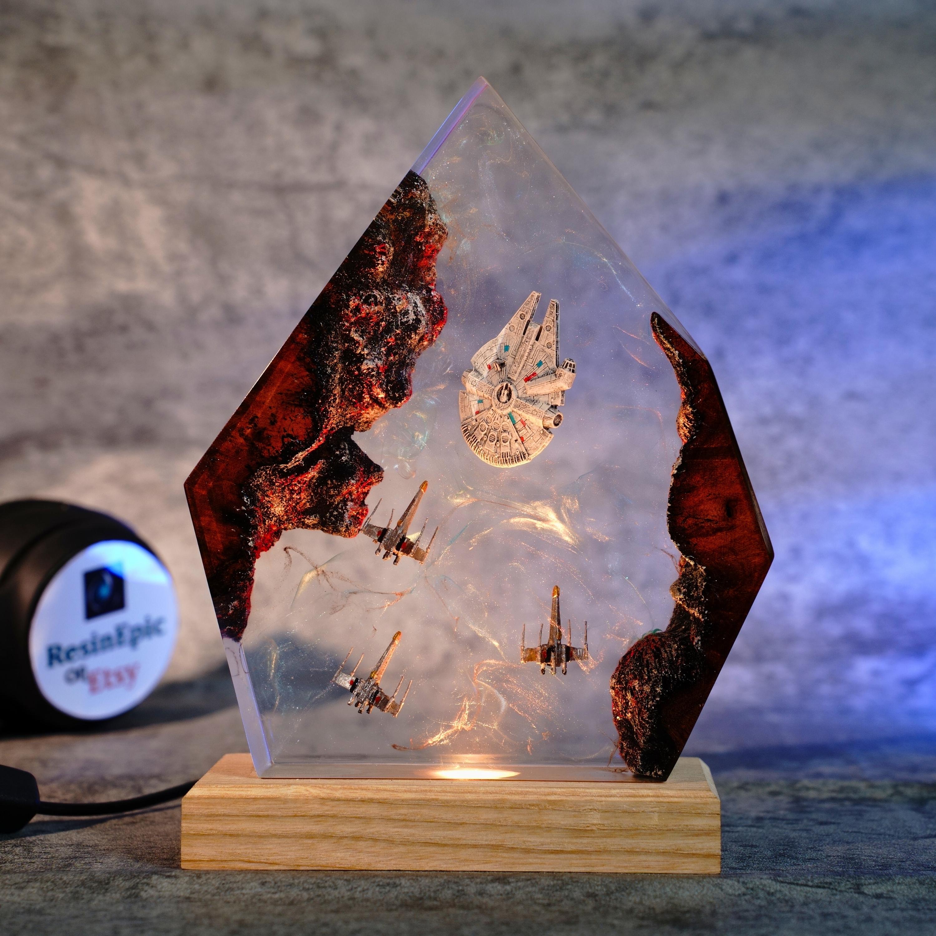 il_fullxfull.6897294594_s7jt Space ship statue resin night light, Star Wars X-Wing Diorama Light, X-wing Starfighter, Millennium Falcon lamp