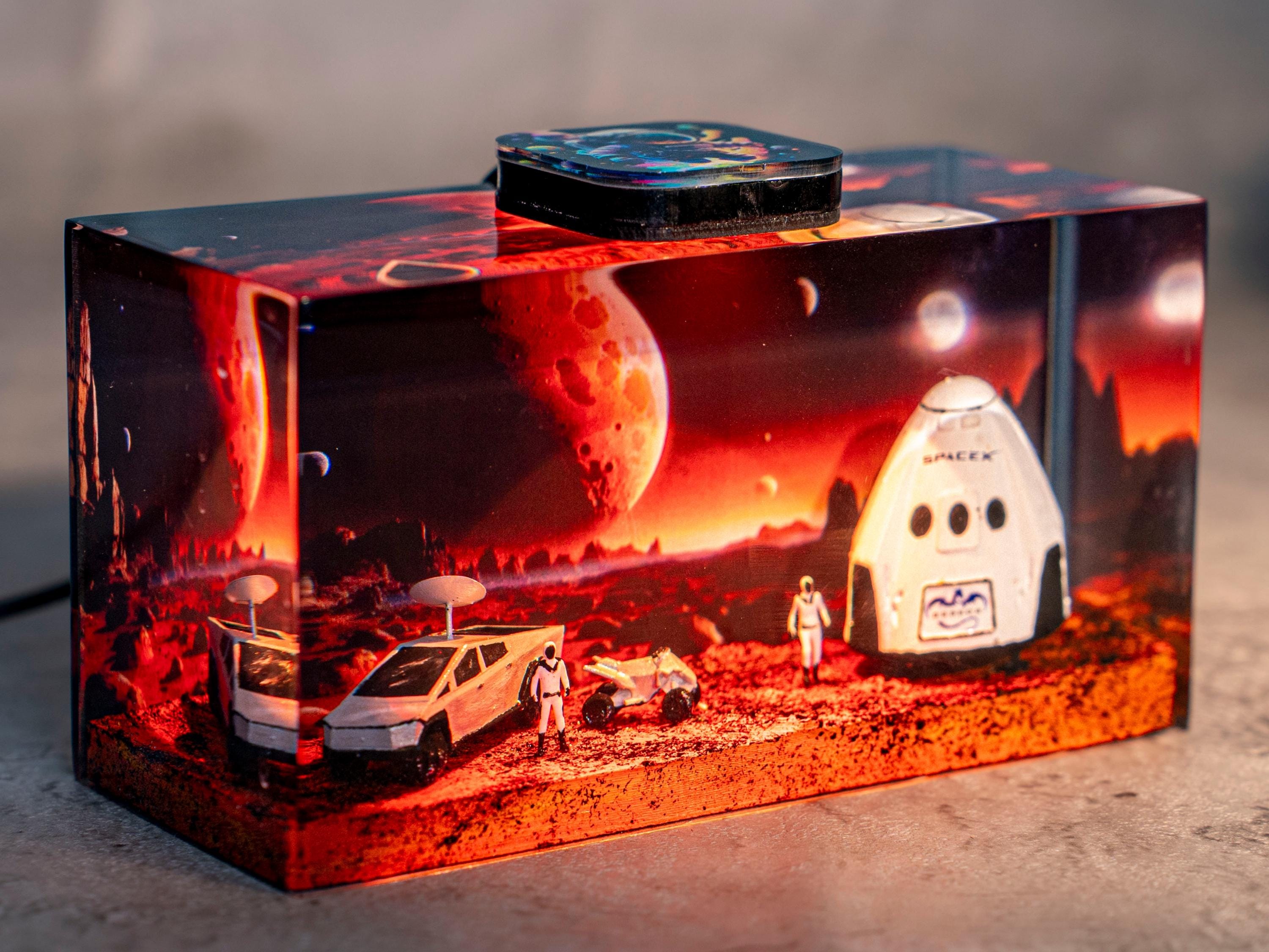 Space Shuttle Resin Lamp, NASA Shuttle Launch Light,– Cybertruck Diorama, Starlink Night Light, Futuristic Galaxy Decor Gift, Father's Day