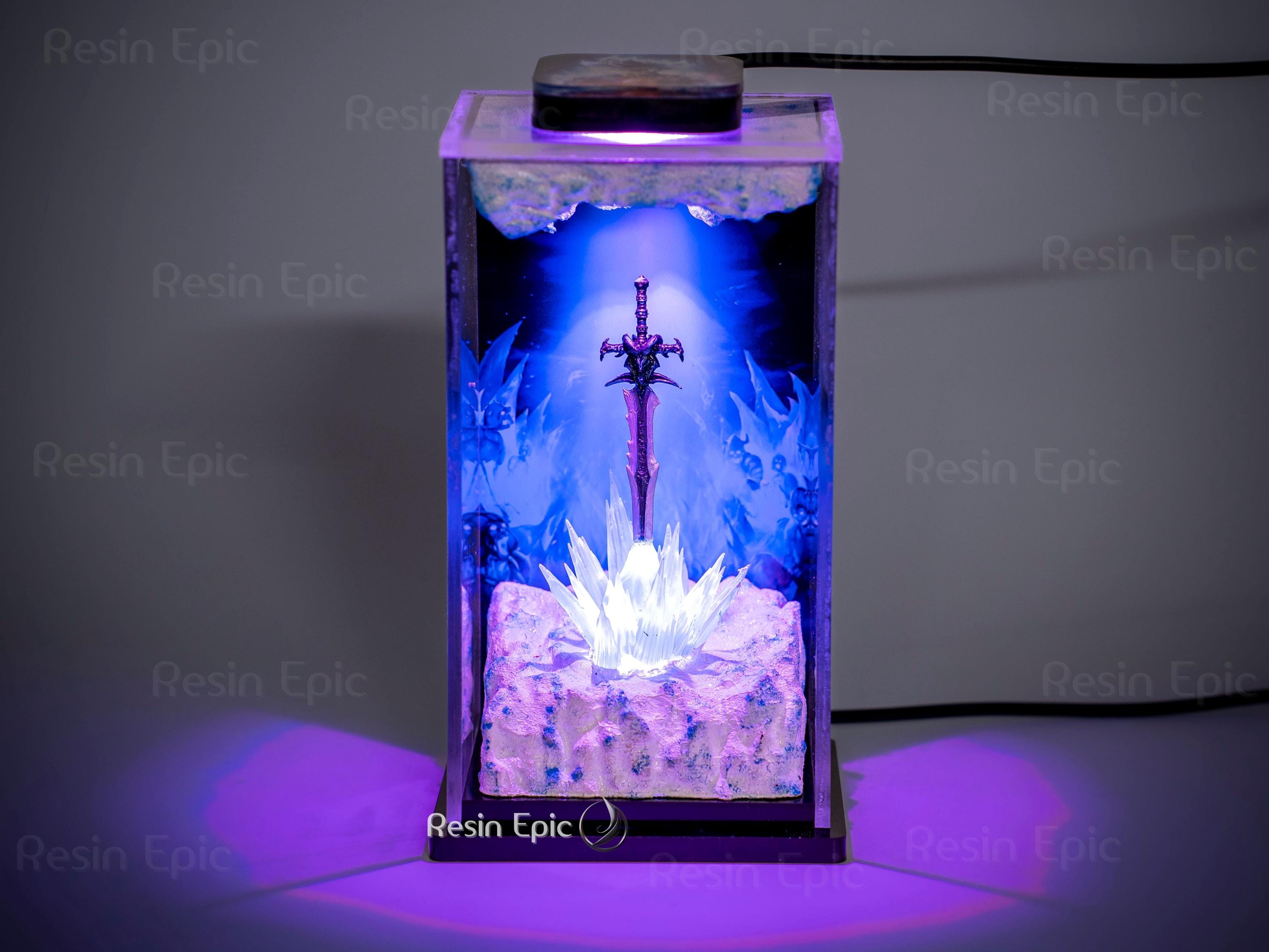 FR0STMOURNE SW0RD night light - FIREL!NK GREATSW0RD lamp - Lich King Sword Display Resin Decor