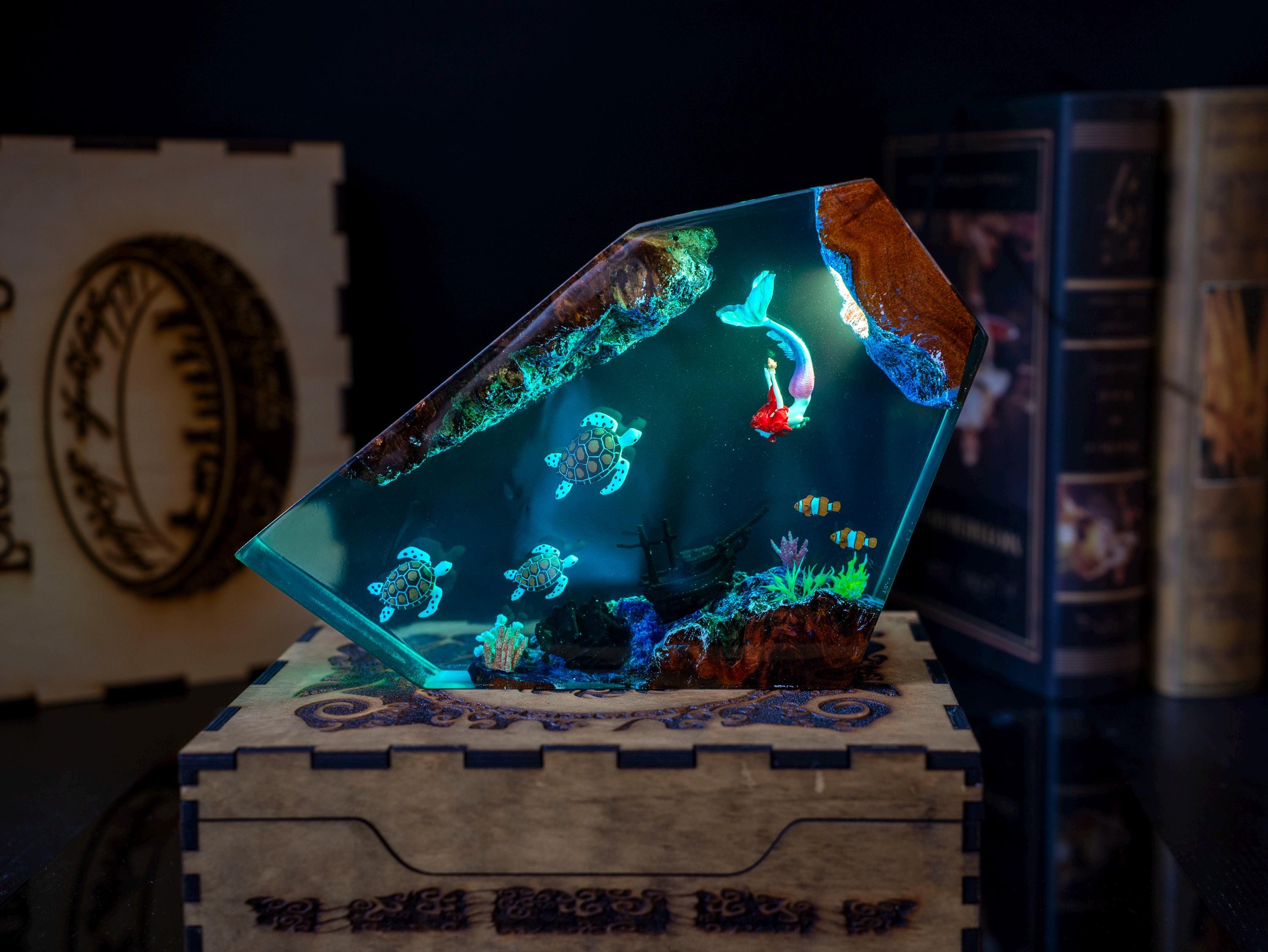 Turtle and Mermaid Resin night lights | Unique gift for daughter, Clownfish resin lamp - A picture of The Ocean in miniature, gift for mom