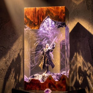 Sephiroth Resin night light | Handmade Final Fantasy 7 decore, FF7 Collector Gift for him, Back to school gift, Halloween gift,