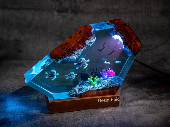Turtles & Driver Epoxy Resin Night Light - Unique Gift for Ocean