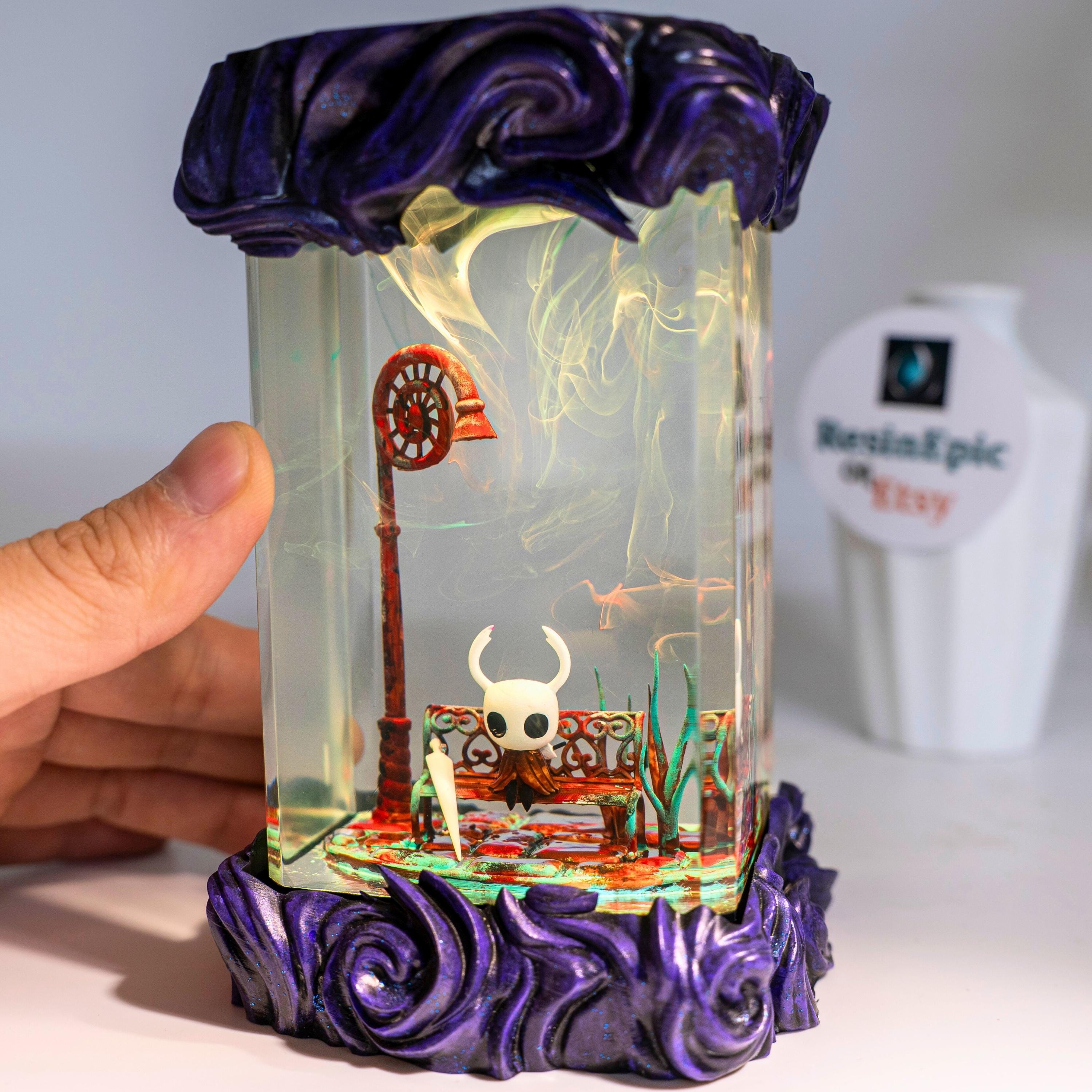 Knight and Hornet Hollow Knight Epoxy Lamp, Silksong Game Collectible, Custom Night Light, mother's day gifts