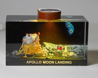 Apollo Moon Landing Epoxy Resin Lamp, Cosmic space night light, Astronauts Lamp, Custom Night Light, Gift for him, Kids gift, Valentine gift