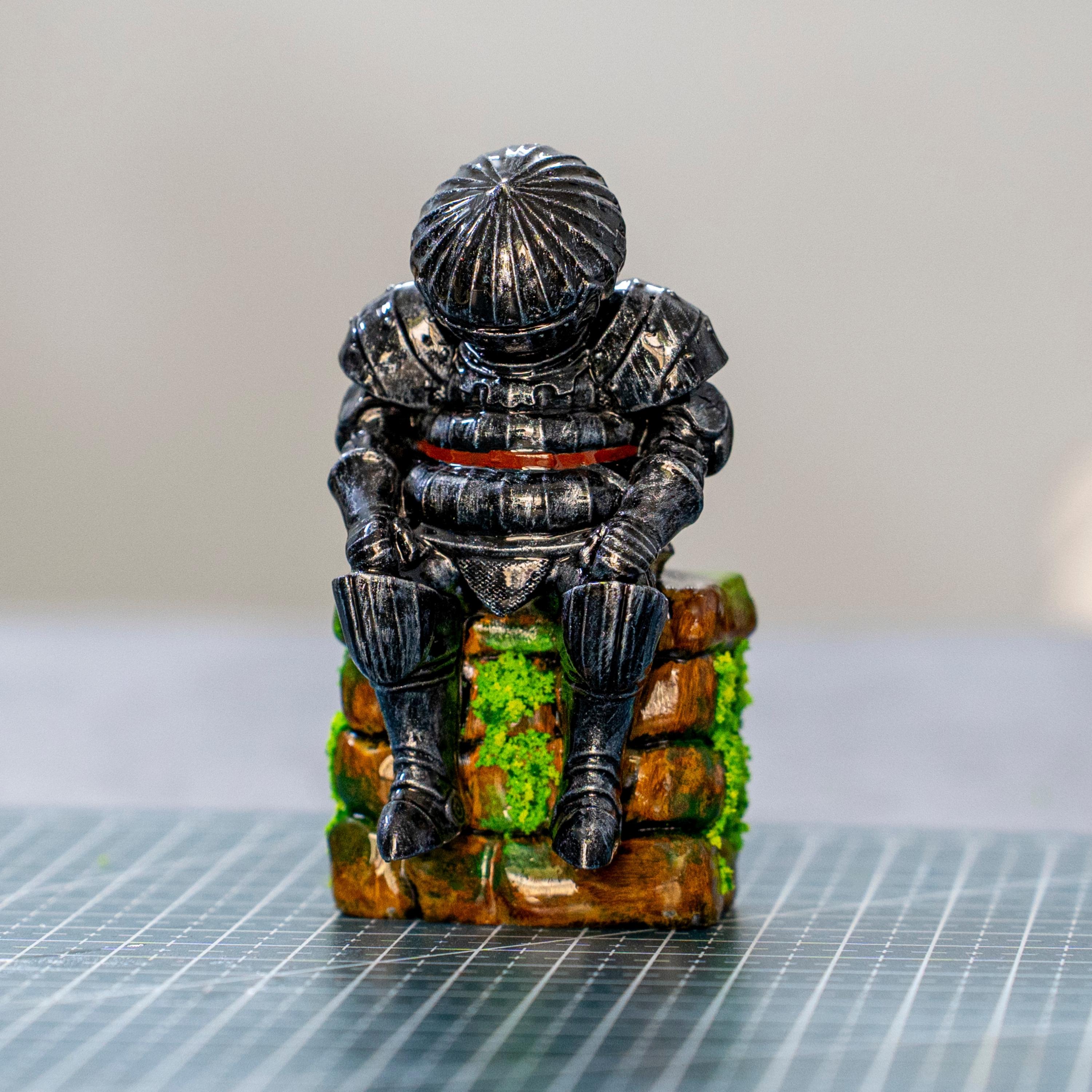 Dark Souls figure, Onion knight Statue, Siegmeyer of Catarina figure