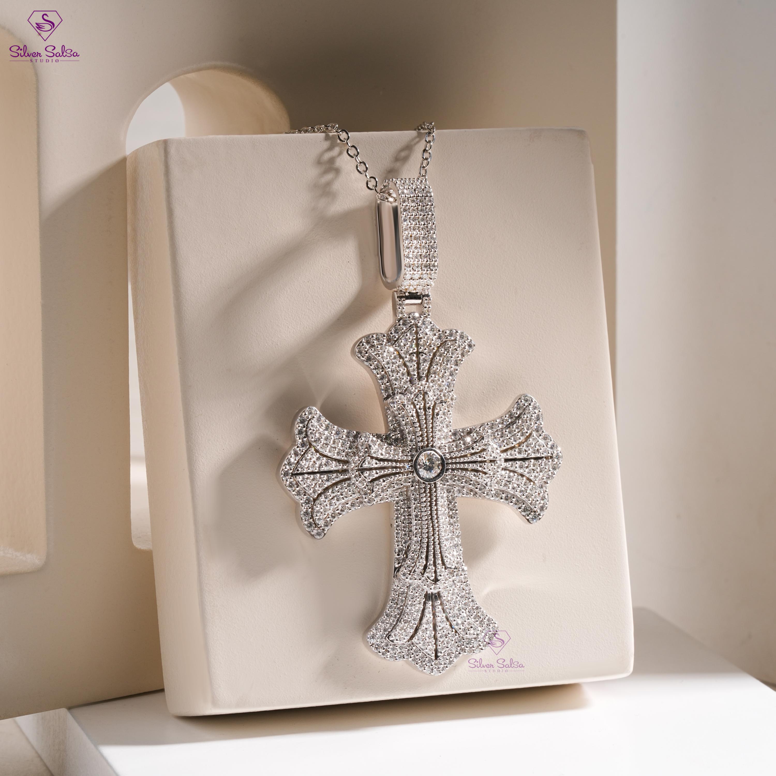Iced Out Gothic Cross Pendant, VVS Moissanite, Sterling Silver - Etsy