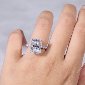 10 Carat Radiant Cut Moissanite Diamond Wedding Ring Hidden Halo Eternity Engagement Ring Solid Gold Claw Prong Huge Radiant Diamond Ring