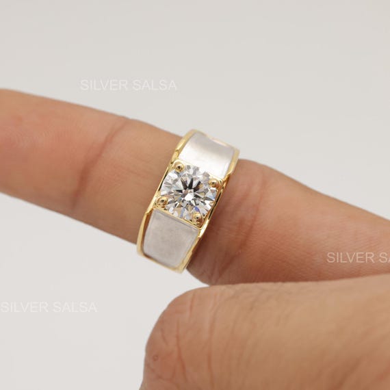 Anello di fidanzamento da uomo con diamante rotondo da carati