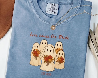 Spooky Bride Halloween Shirt| Ghost Bride Tee| Bride Bachelorette Party Shirt| Personalized Bride Shirt| Bride Shirt| Custom Tee