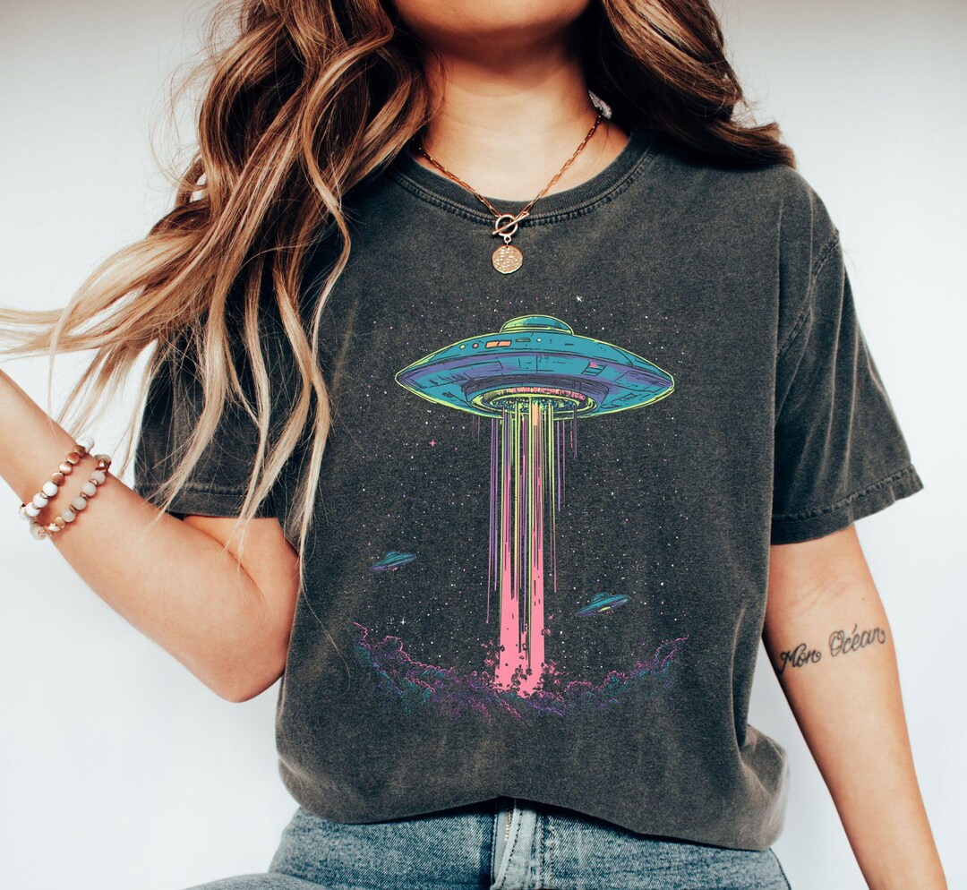 UFO| Vintage Retro Graphic Alien Tshirt| Supernatural Comfort Colors ...