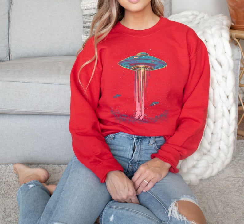 UFO| Vintage Retro Graphic Alien Sweatshirt| Supernatural Shirt| Alien Lover Gift| Alien Abduction| Paranormal Oversized Sweatshirt image 4
