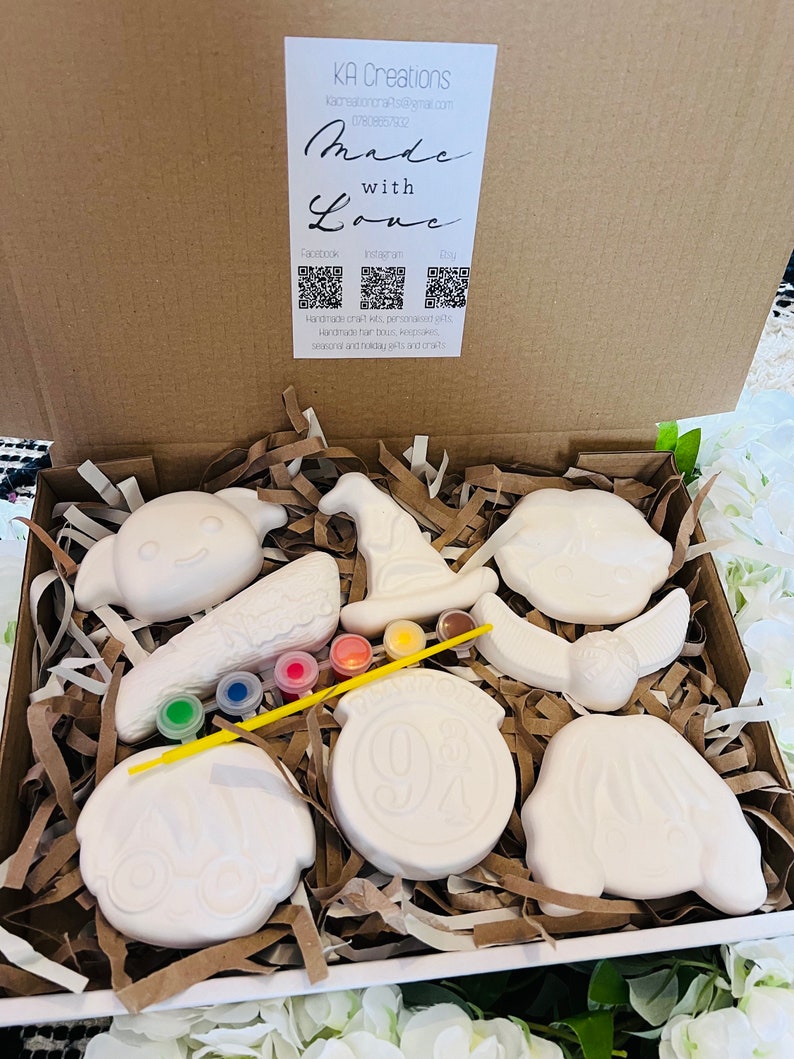 Harry Potter Plaster of Paris Craft Box Activity Set Room Decoration