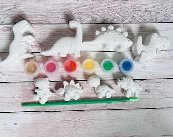 Dinosour inspired plaster of Paris craft box  - Activity set - Room decoration - Childrens Gifts - Gifts - Paintable - Painting - Dinos