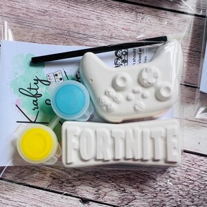 Paint Your Own Plaster of Paris Gaming Controller Set - Activity Set ...